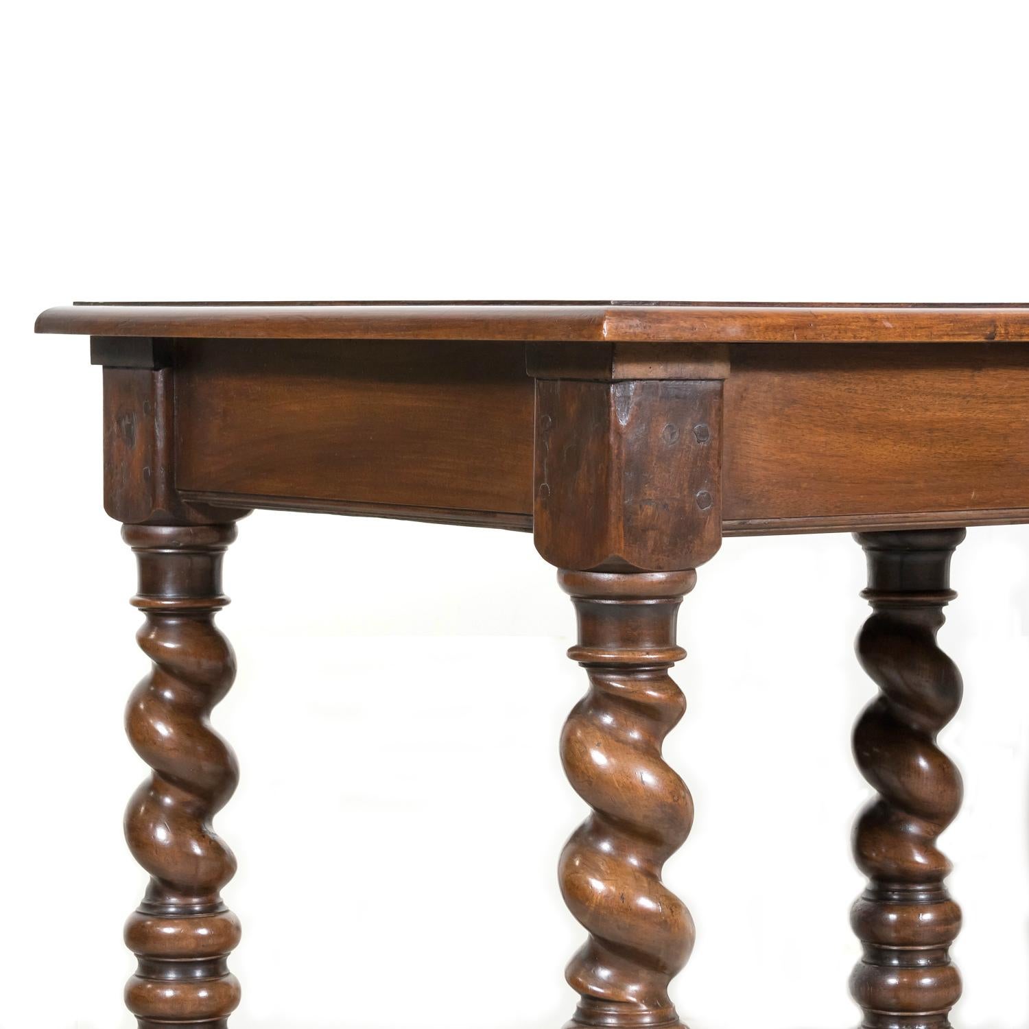 19th Century French Louis XIII Style Walnut Barley Twist Console Table For Sale 7