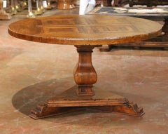 19th Century French Louis XIII Walnut, Oak and Chestnut Round Pedestal Table