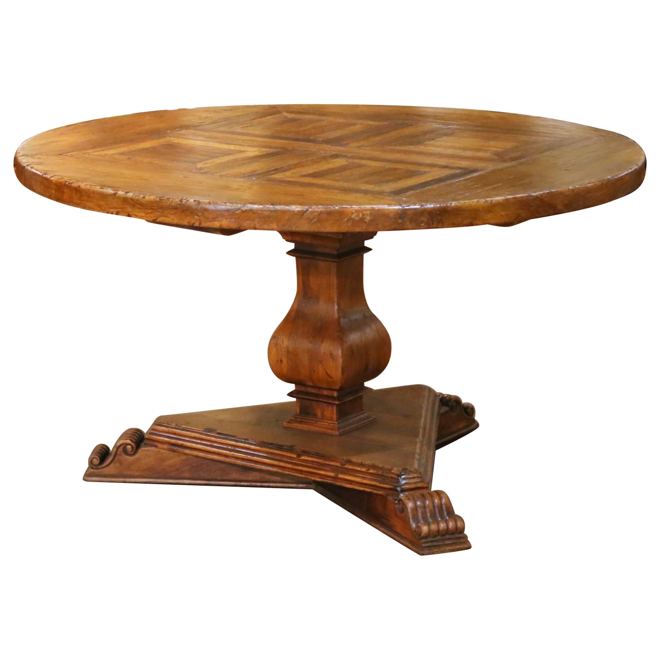 19th Century French Louis XIII Walnut, Oak and Chestnut Round Pedestal Table