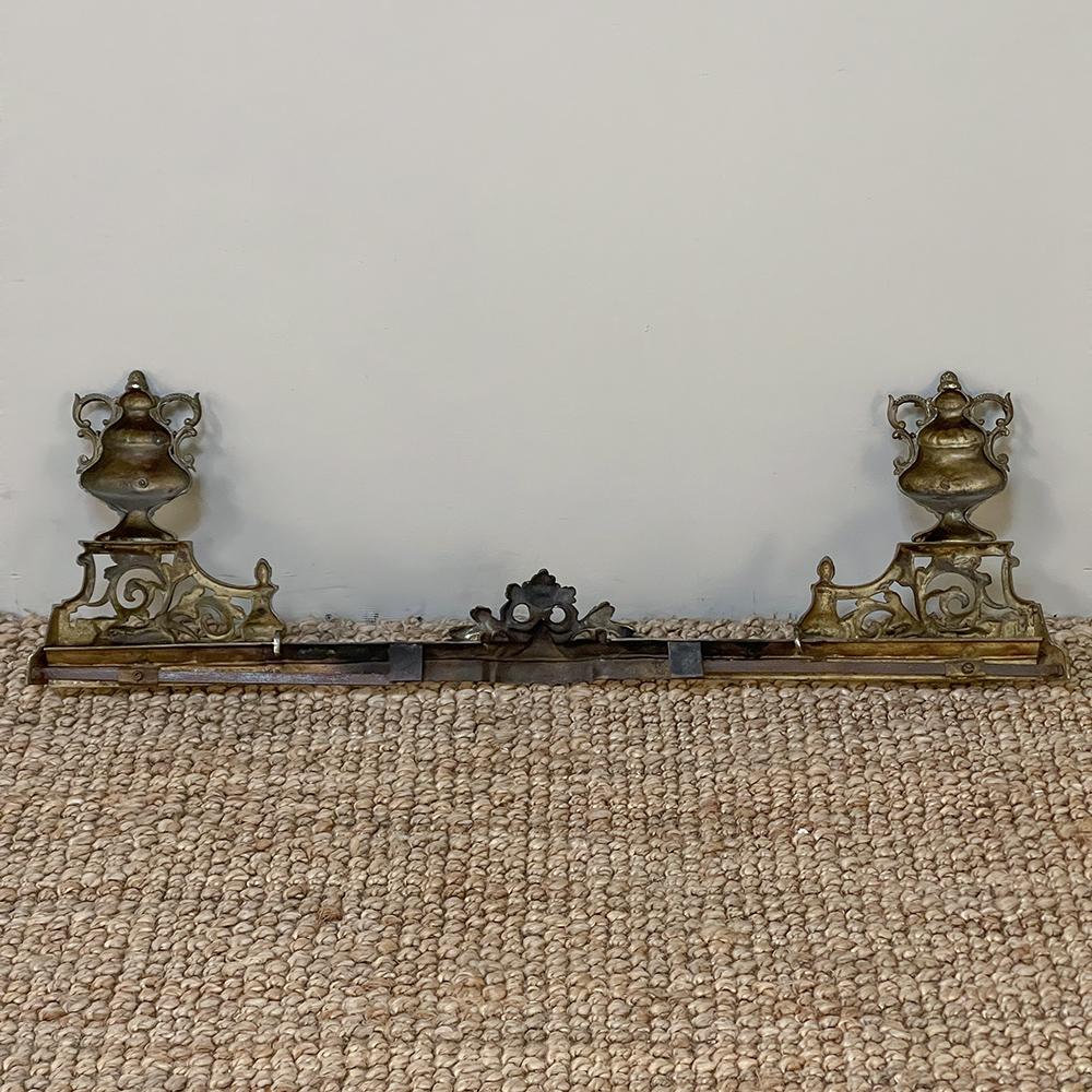 19th Century French Louis XIV Bronze Fireplace Fender Set For Sale 12