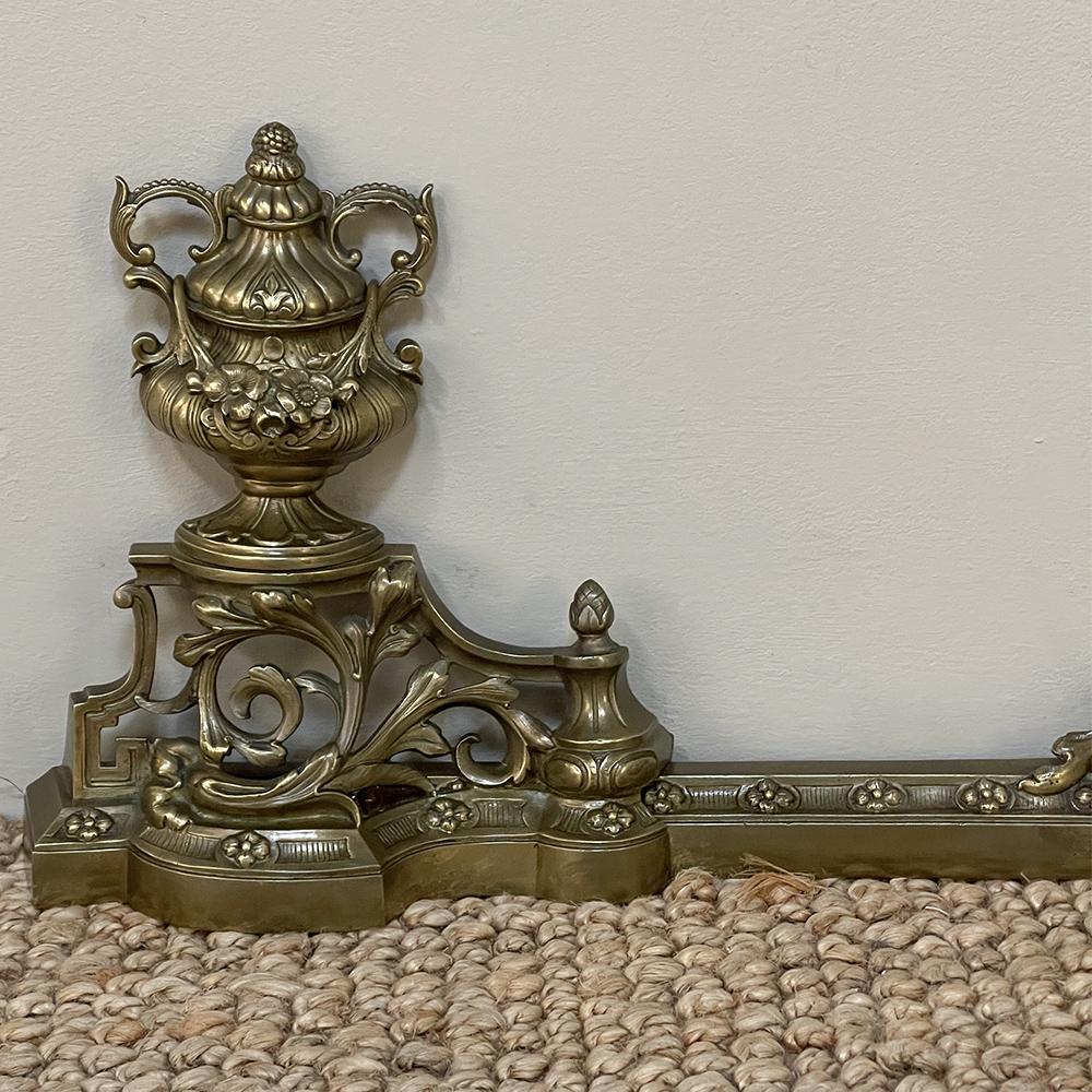 19th Century French Louis XIV Bronze Fireplace Fender Set For Sale 1
