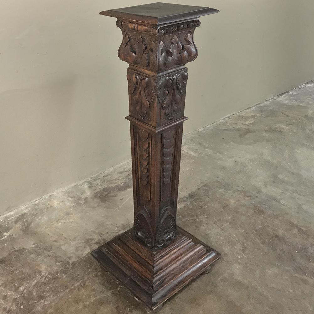 Hand-Carved 19th Century French Louis XIV Carved Fruitwood Pedestal For Sale