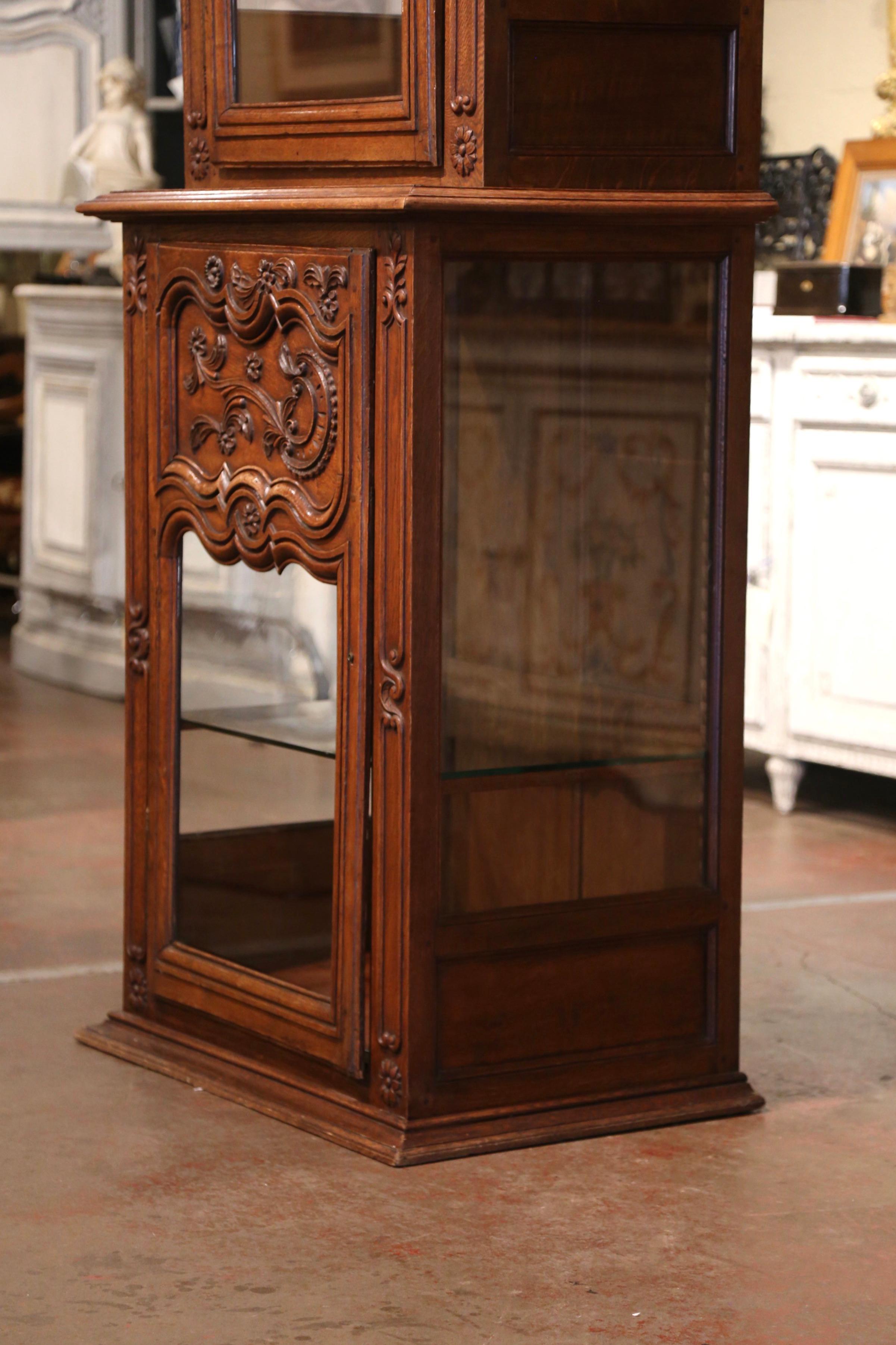 19th Century French Louis XIV Carved Oak and Glass Display Cabinet from Normandy For Sale 8
