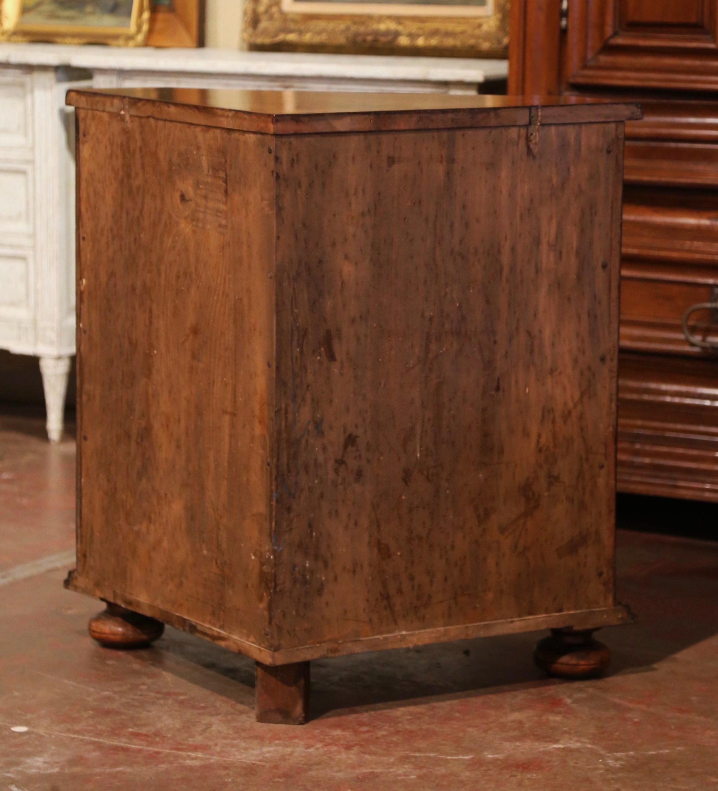 19th Century French Louis XIV Carved Walnut Encoignure Corner Cabinet For Sale 7