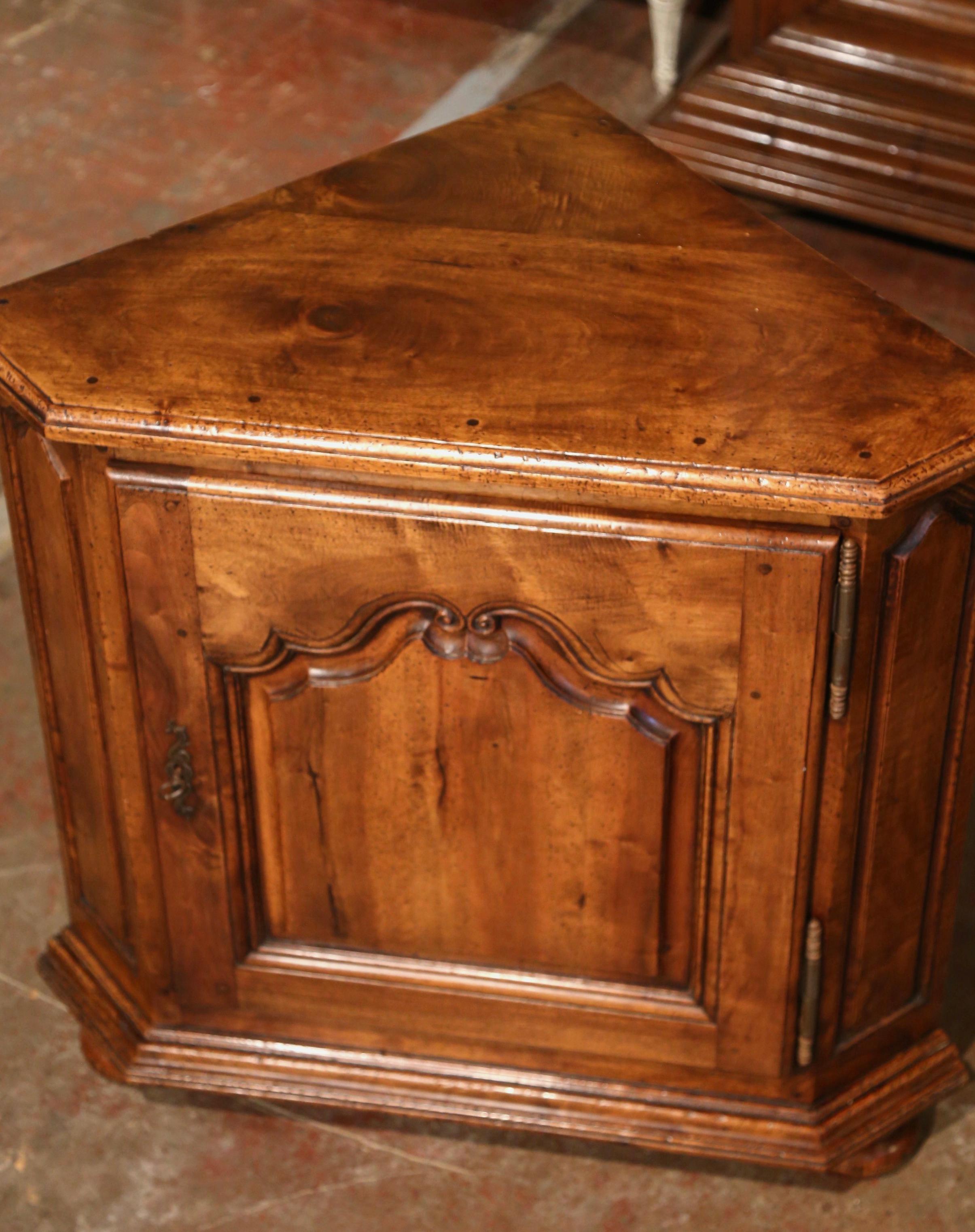 Hand-Carved 19th Century French Louis XIV Carved Walnut Encoignure Corner Cabinet For Sale