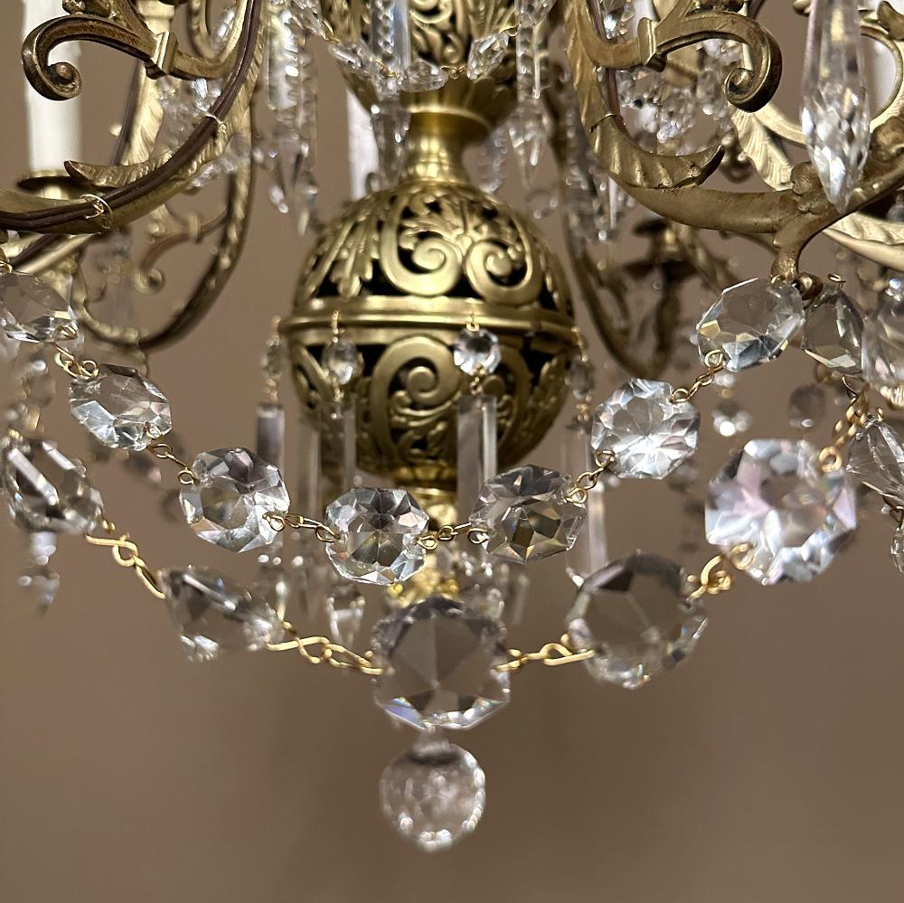 19th Century French Louis XIV Cast Bronze and Cut Crystal Chandelier For Sale 9