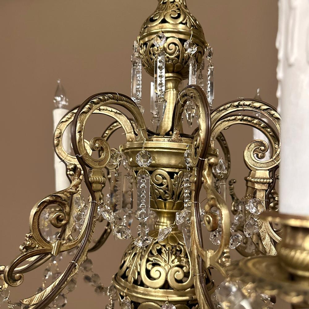 19th Century French Louis XIV Cast Bronze and Cut Crystal Chandelier For Sale 5