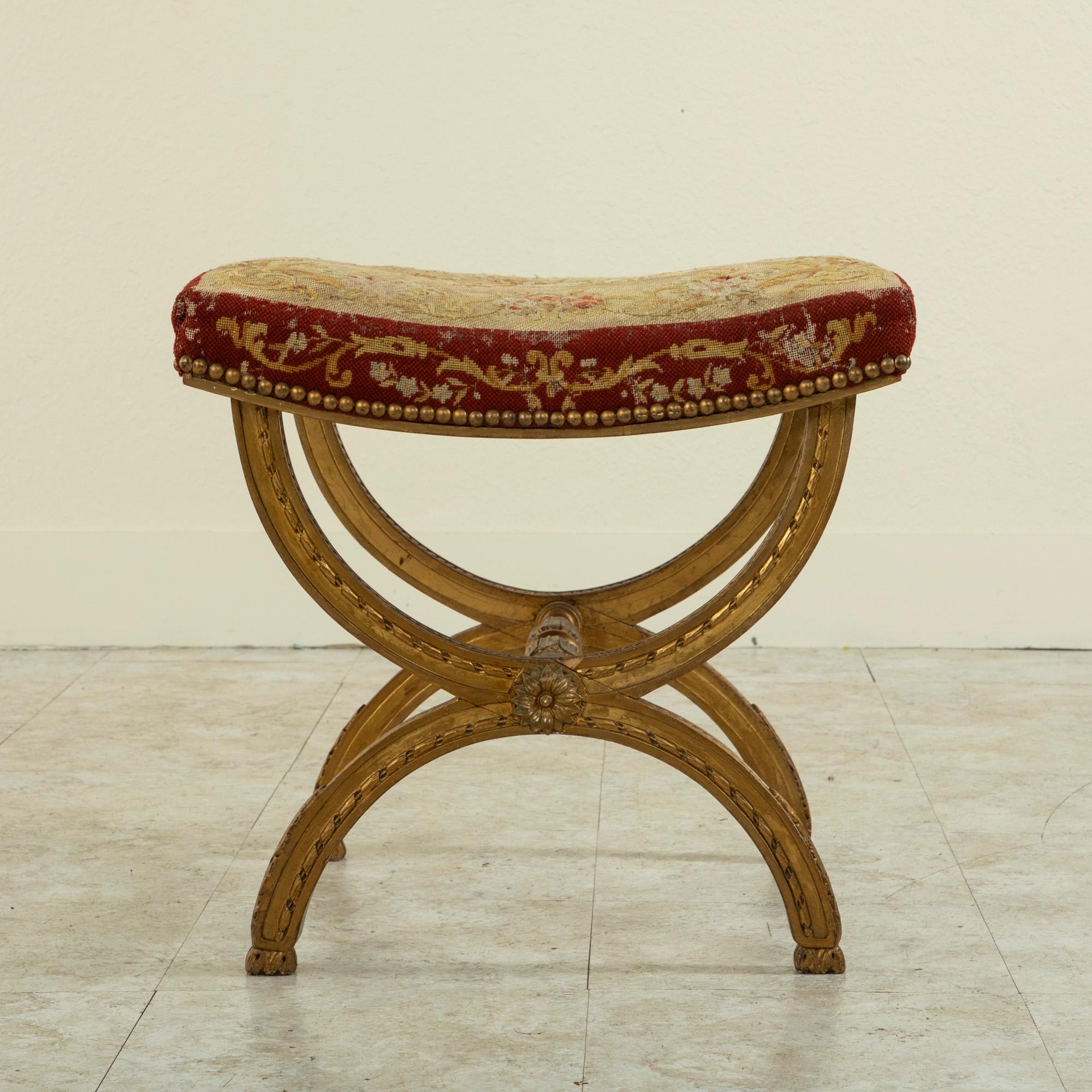 19th Century French Louis XIV Giltwood Bench, Vanity Stool with Needlepoint Seat In Good Condition In Fayetteville, AR