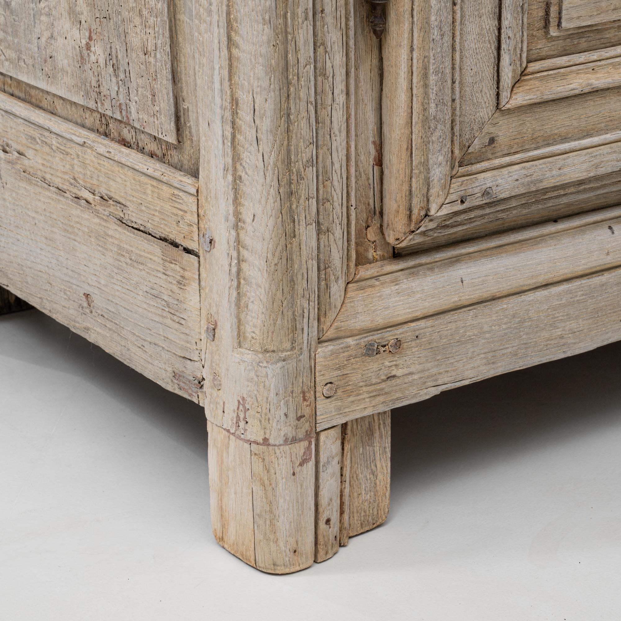 Armadio francese Luigi XIV del XIX secolo in Oak in vendita 8