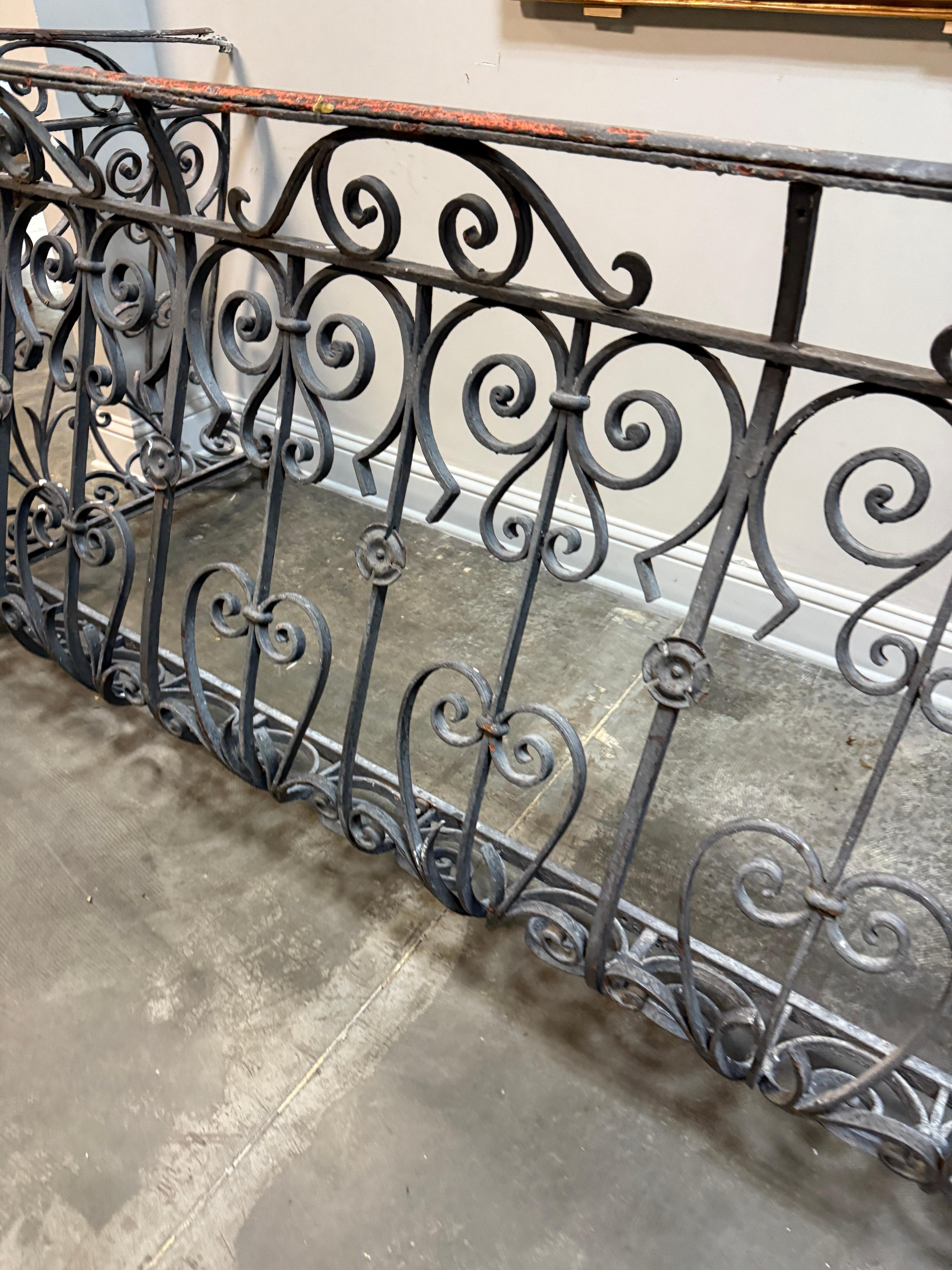19th Century French Louis XIV style balcony railing For Sale 2