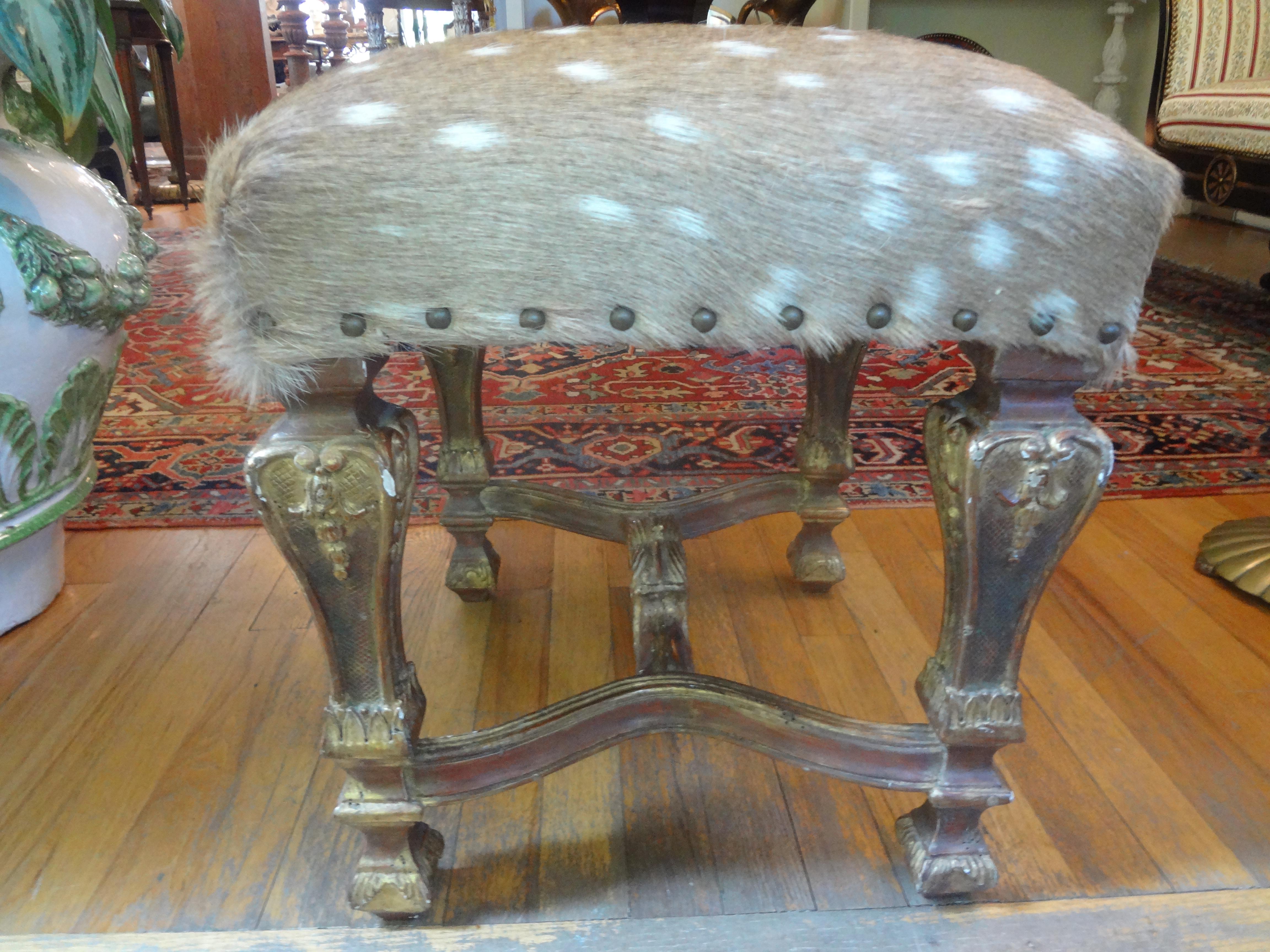 19th Century French Louis XIV Style Giltwood Bench with Deer Hide For Sale 3