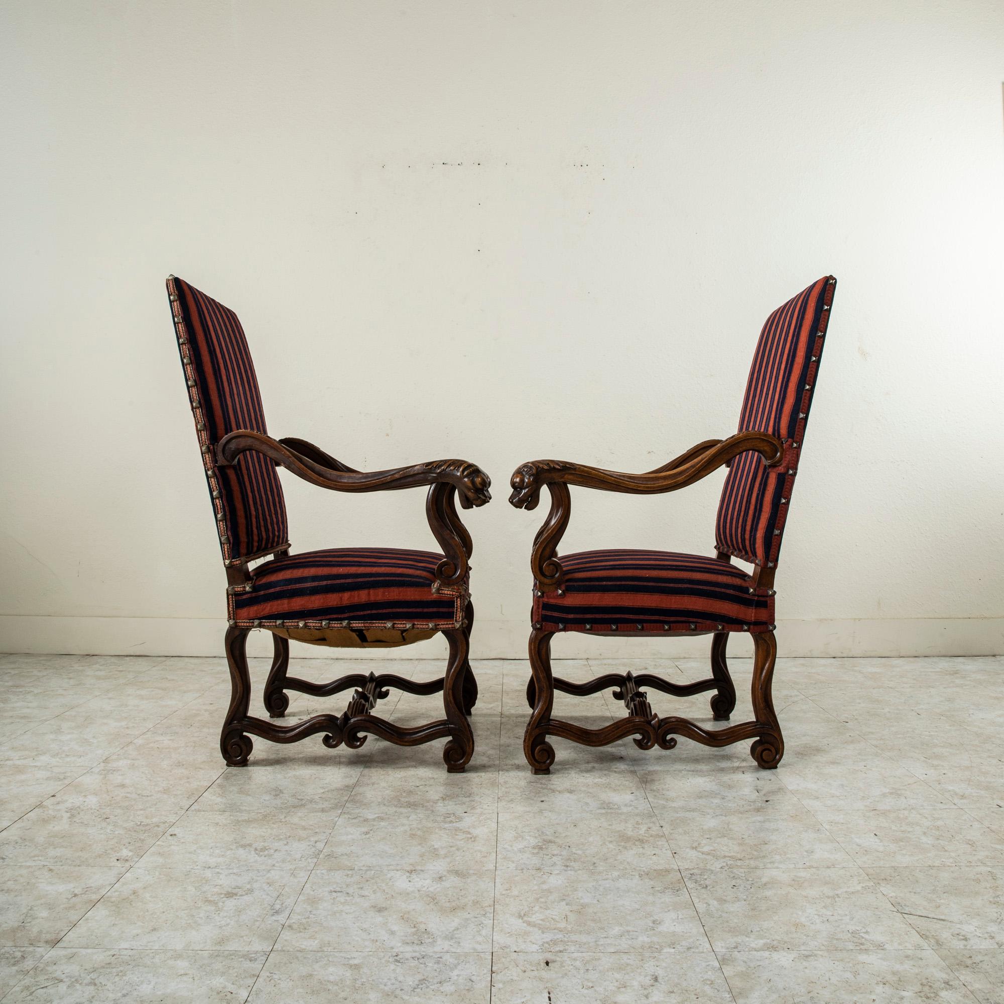 19th Century French Louis XIV Style Hand Carved Walnut Armchairs with Lion Heads For Sale 1