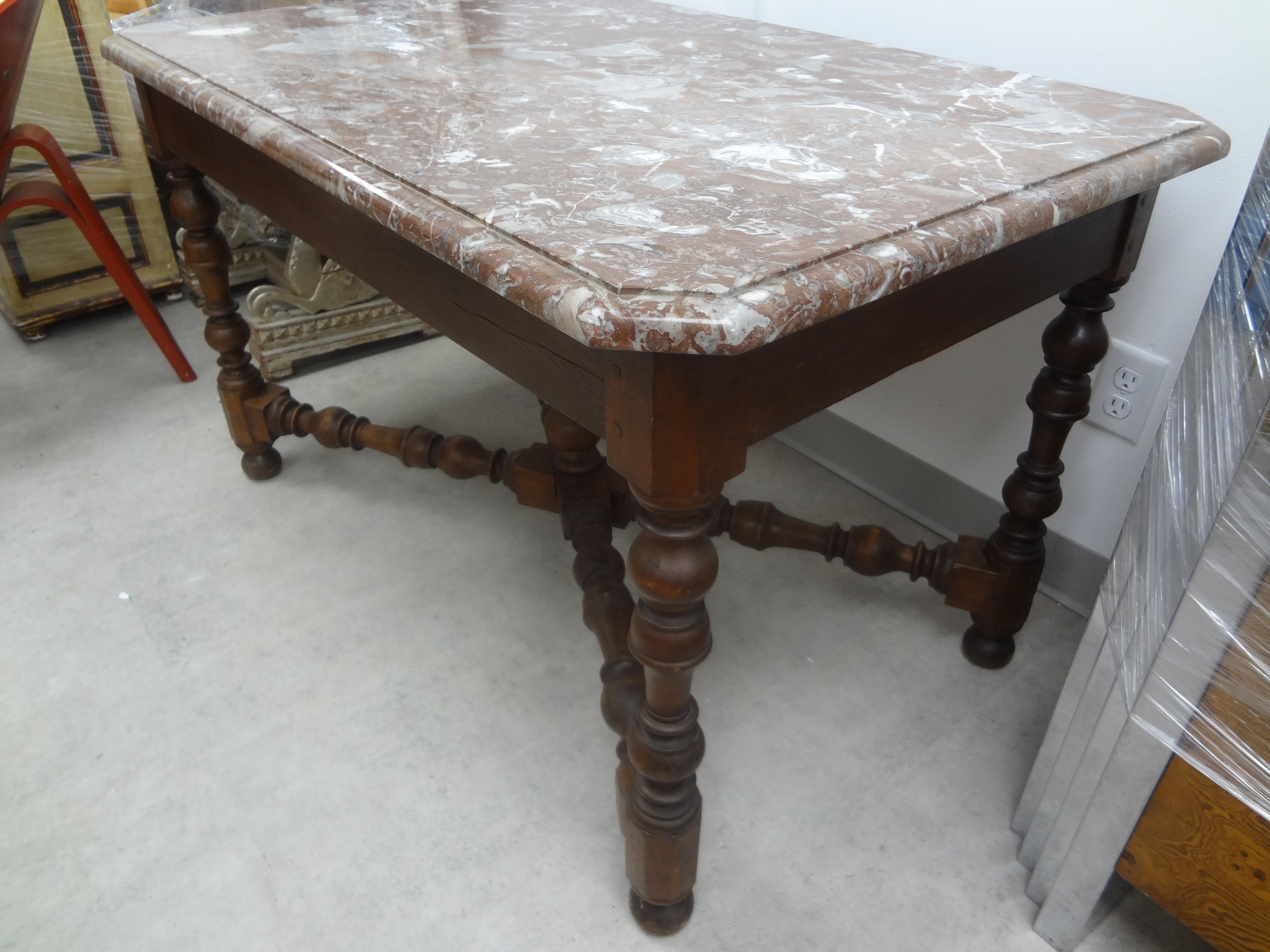 19th Century French Louis XIV Style Walnut Center Table For Sale 2