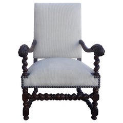 Silla francesa de nogal estilo Luis XIV del siglo XIX