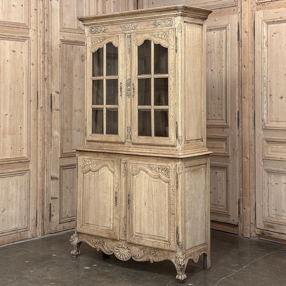 Intagliato a mano Libreria a due piani Luigi XIV del XIX secolo ~ Buffet di porcellana in vendita