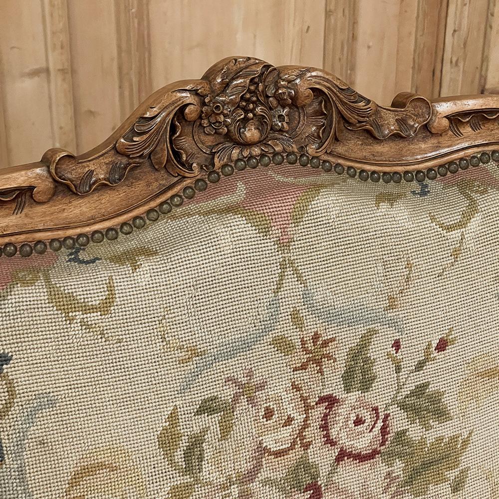 19th Century French Louis XIV Walnut Armchair with Needlepoint Tapestry For Sale 6