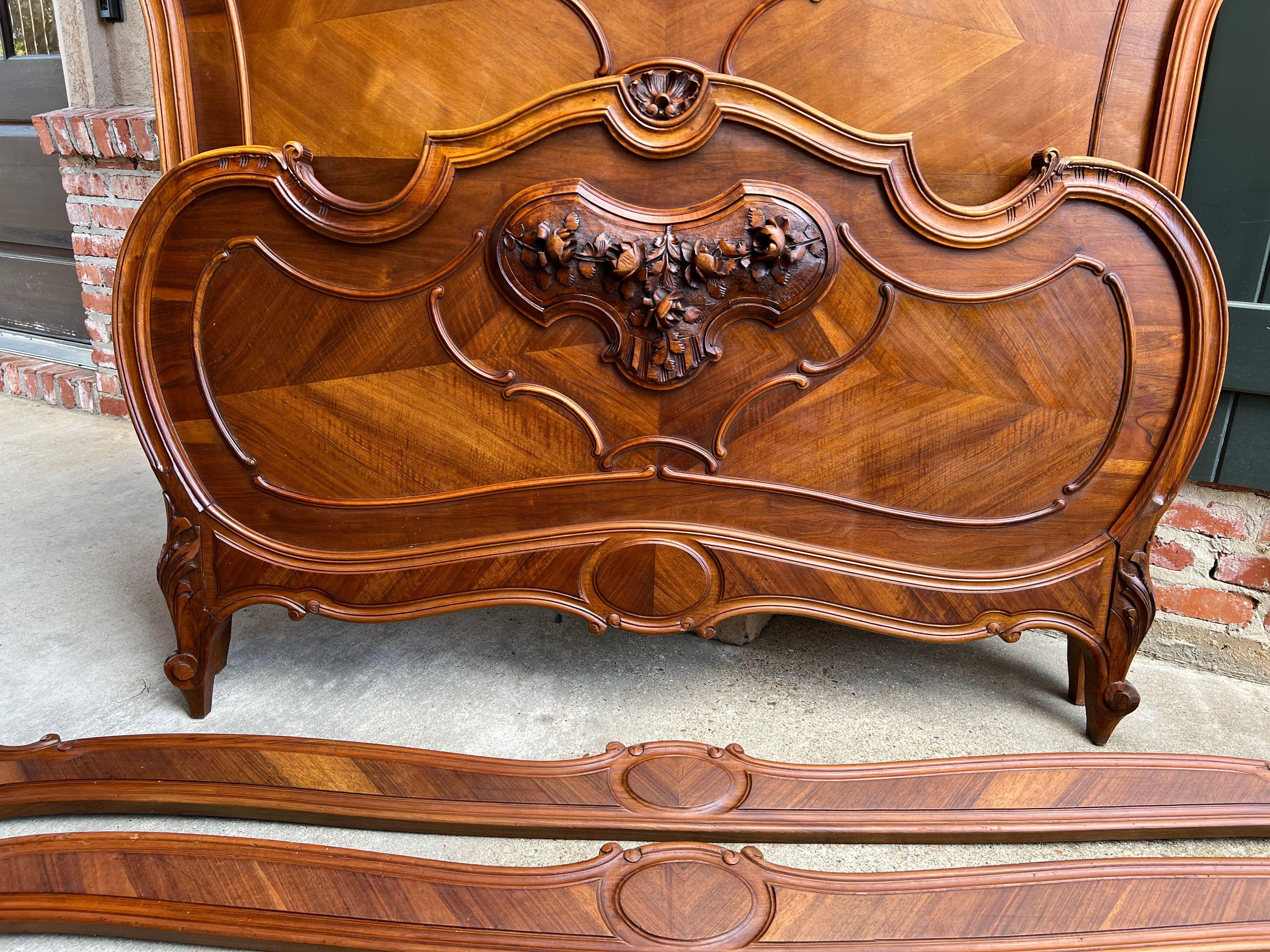 19th century French Louis XV Bed Carved Walnut Rococo European Size with Rails In Good Condition In Shreveport, LA