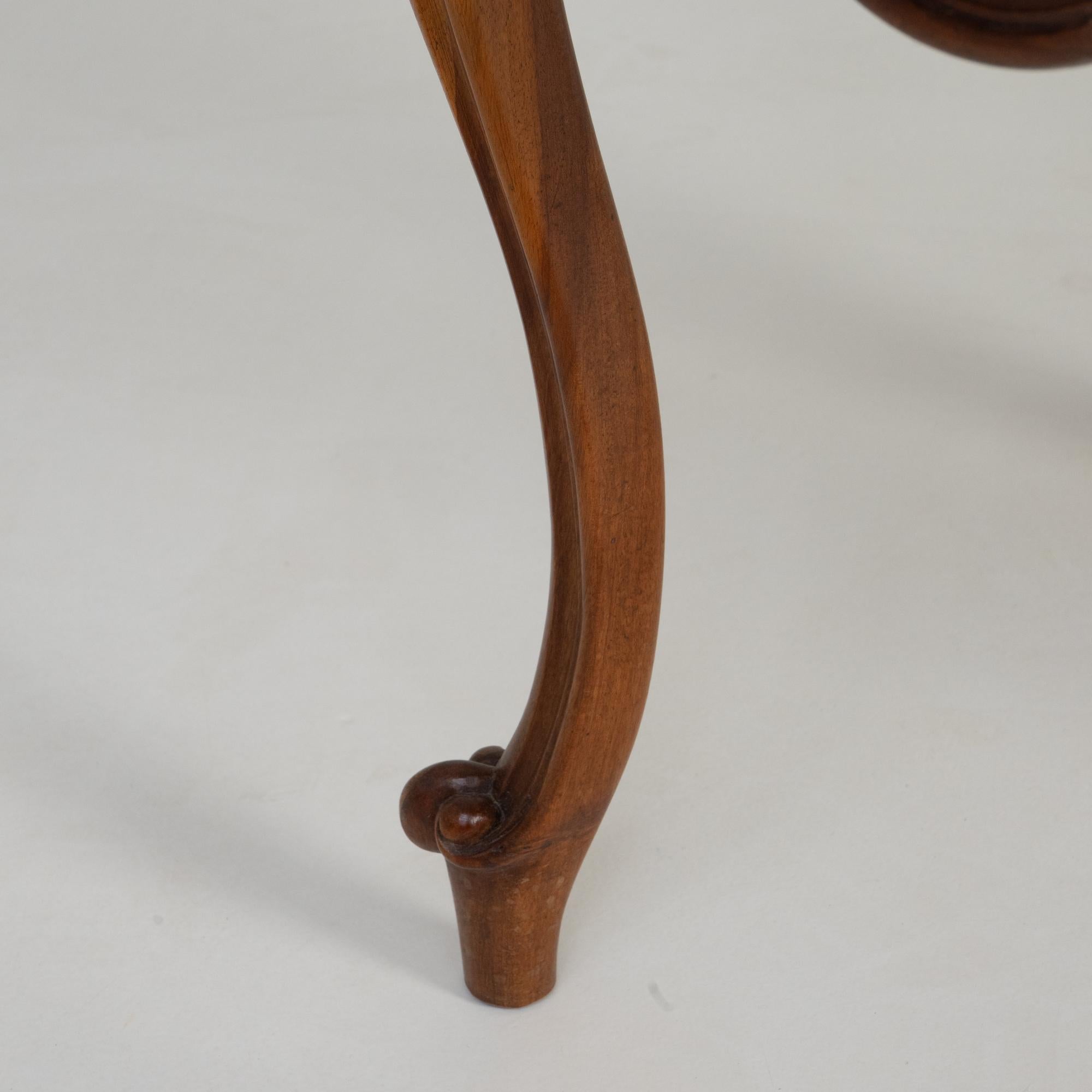 19th Century French Louis XV Bedside Table With Marble Top im Angebot 7