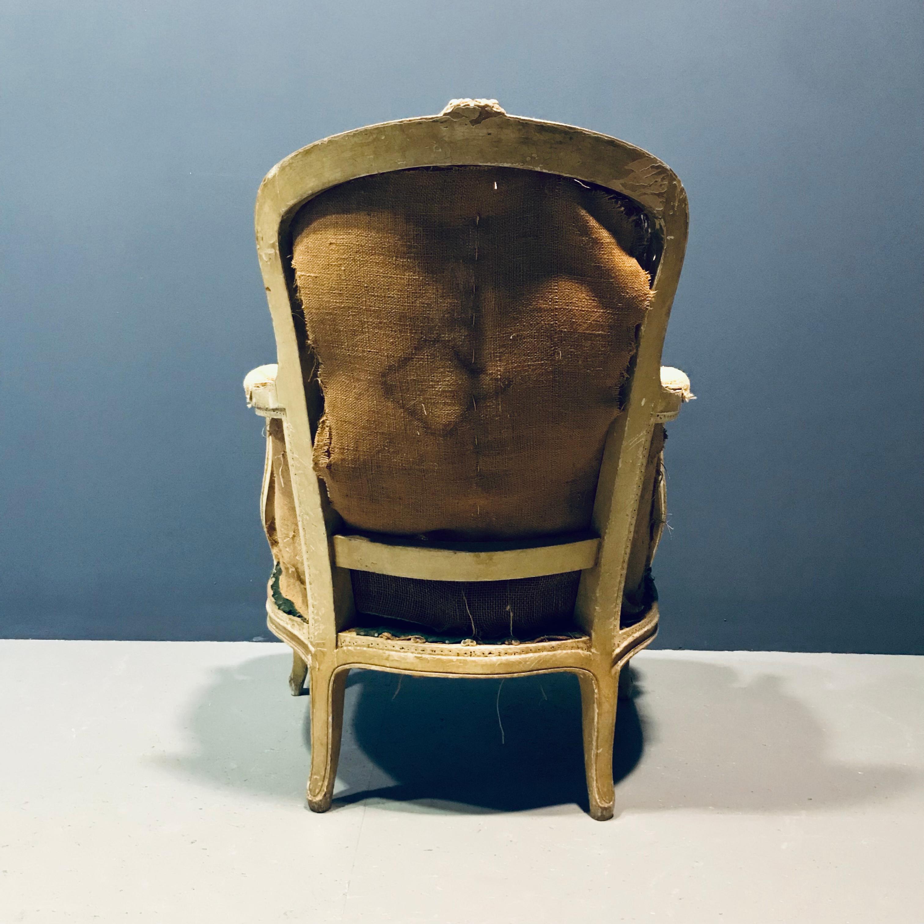 Französischer Louis-XV-Bergère-Sessel des 19. Jahrhunderts im Angebot 9