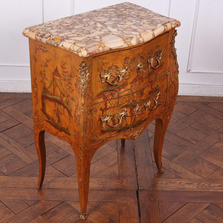 19th Century French Louis XV Bombe Chinoiserie Lacquer Commode 1
