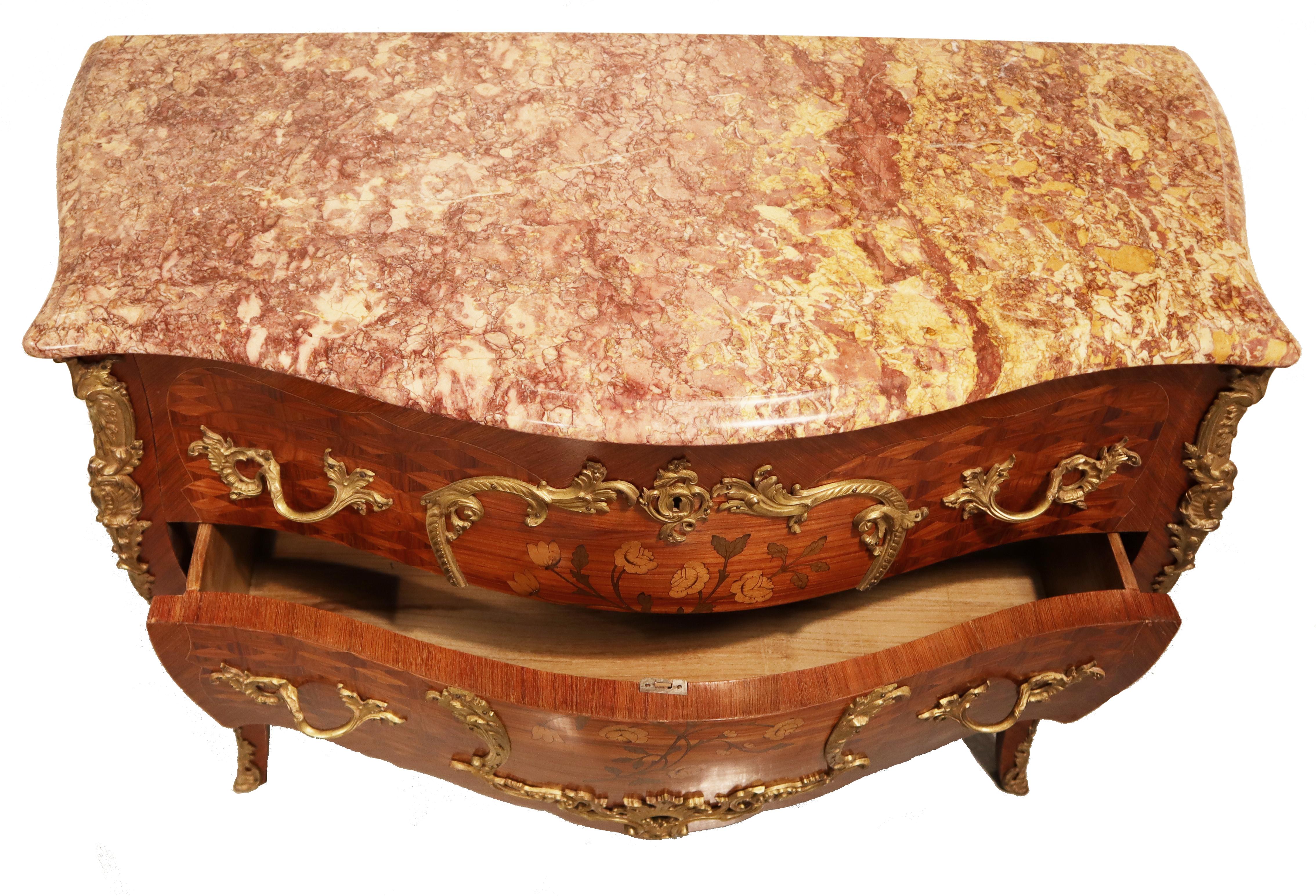19th Century, French Louis XV Bombe Marble Top Commode For Sale 5