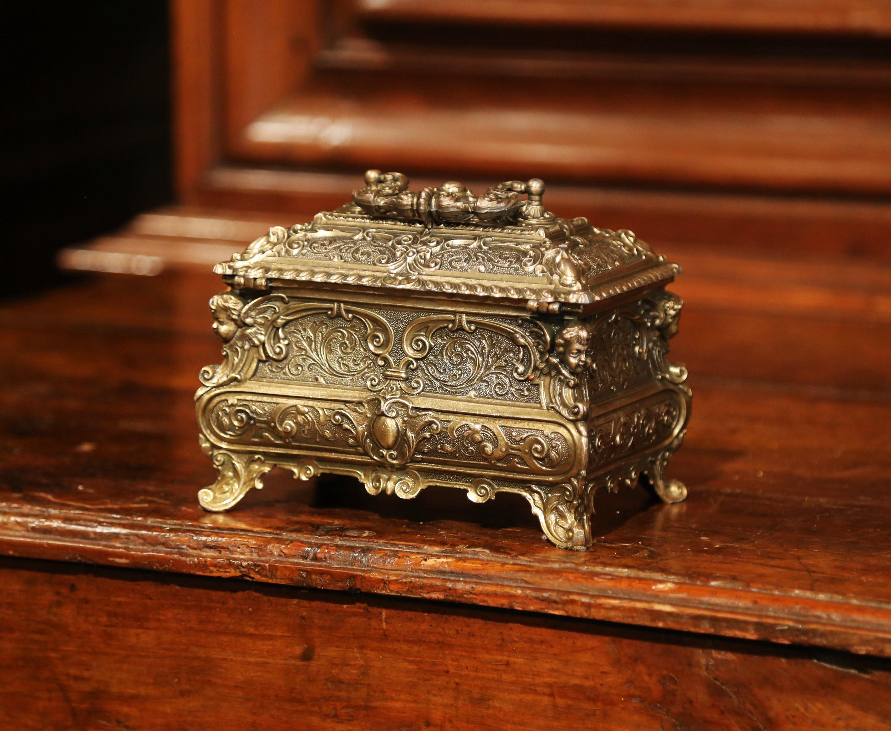 19th Century French Louis XV Brass Plated Bombe Jewelry Box with Repousse Decor 3
