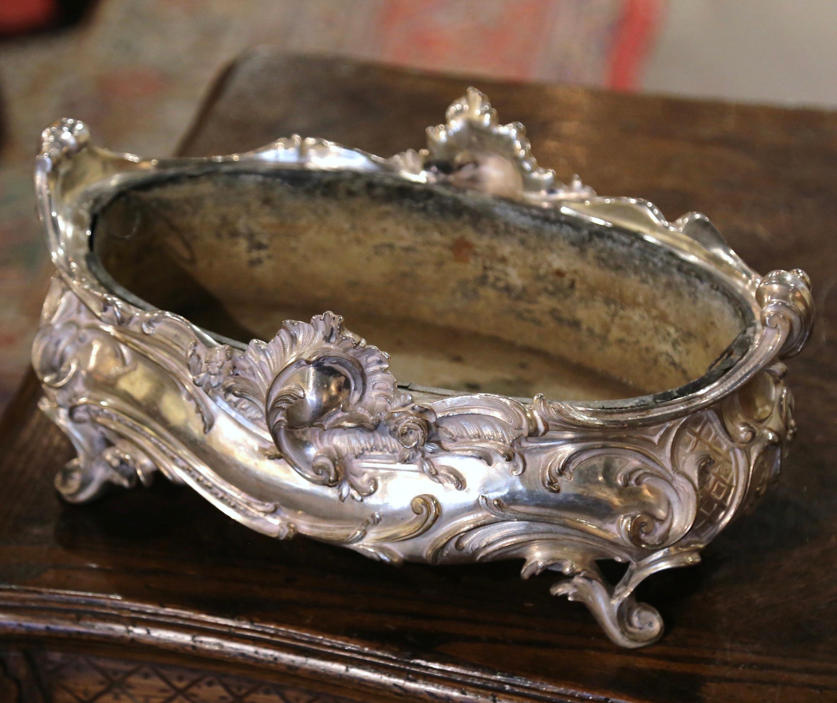 19th Century French Louis XV Bronze Silver Plated Oval Jardinière Center Piece For Sale 5