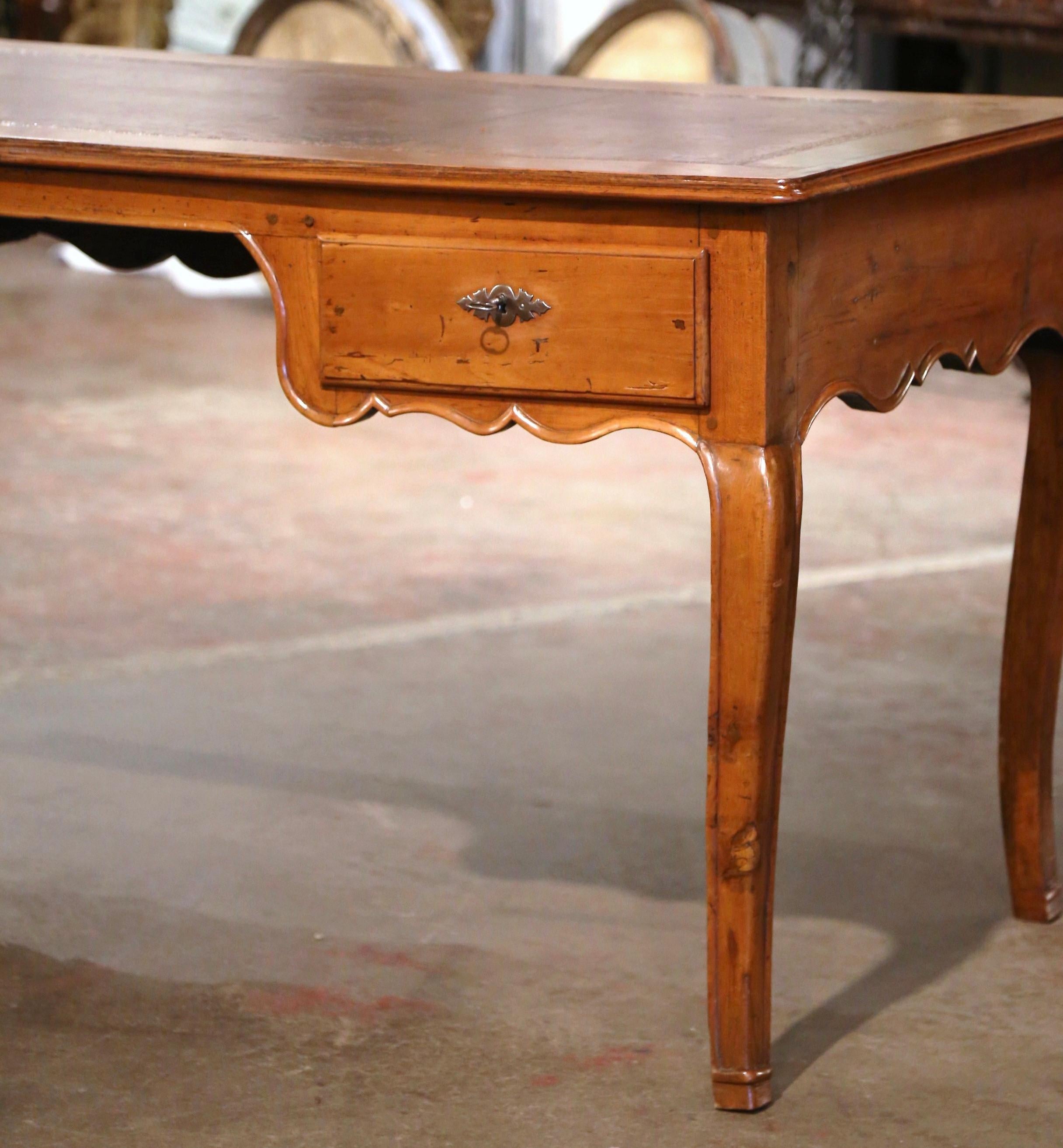 Hand-Carved 19th Century French Louis XV Brown Leather Carved Cherry Writing Table Desk For Sale