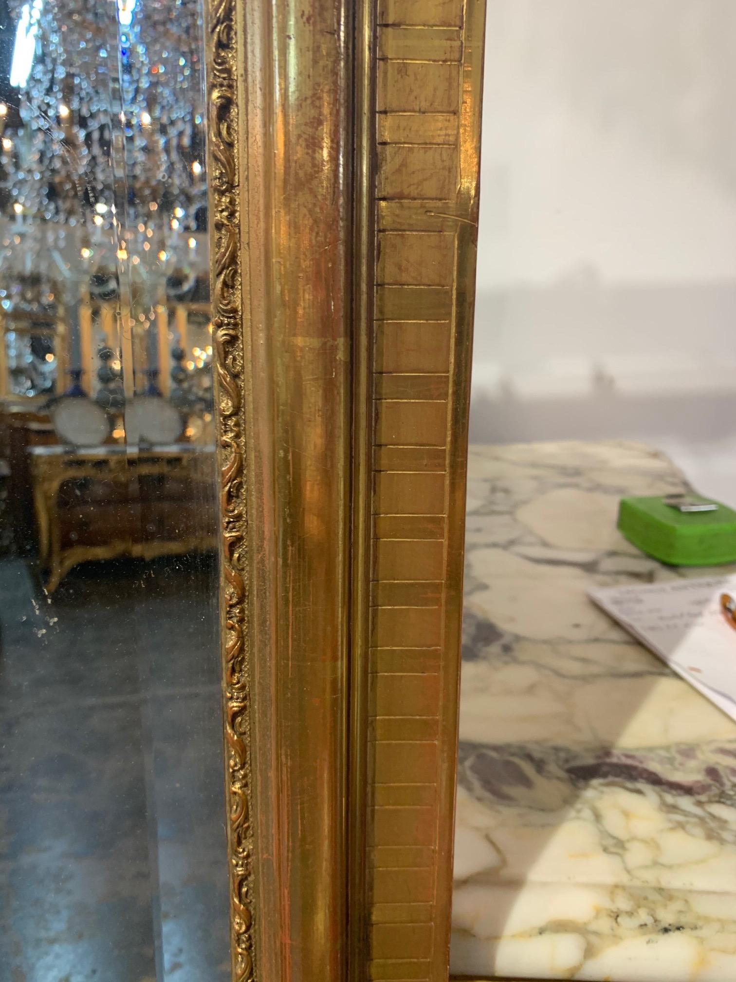 19th Century French Louis XV Carved and Giltwood Mirror In Good Condition In Dallas, TX