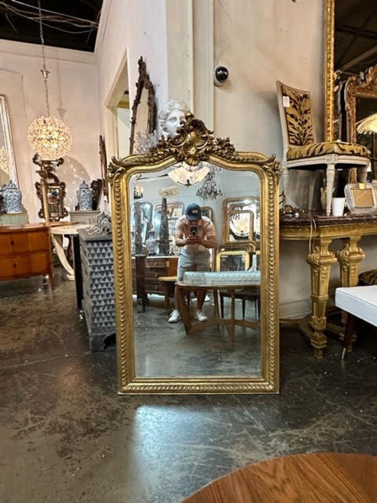 19th Century French Louis XV Carved and Giltwood Mirror For Sale 3