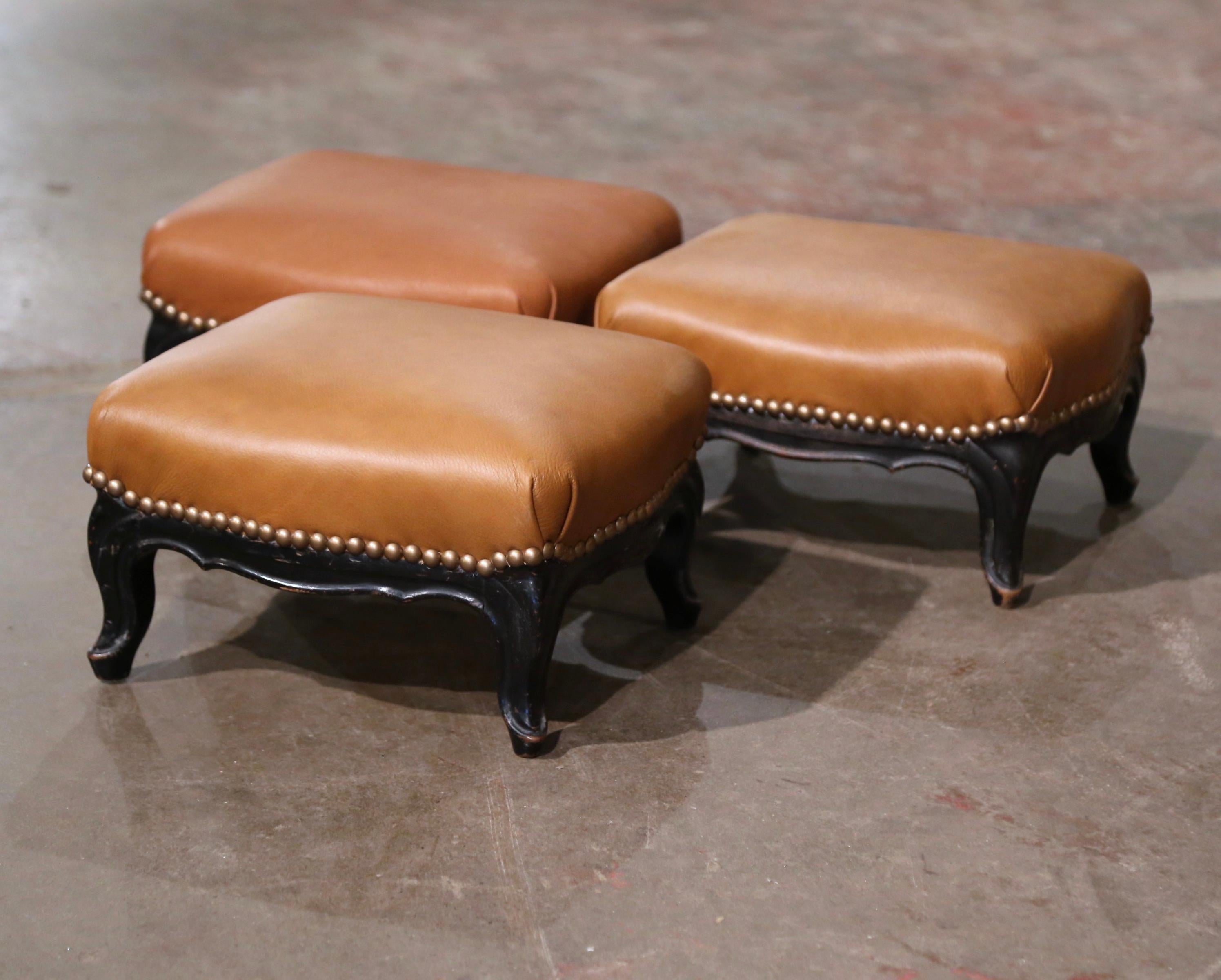 19th Century French Louis XV Carved Blackened Footstools with Leather, Set of 3  For Sale 1