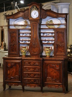 Pendule Bressan du 19ème siècle, Louis XV, en loupe, frêne et noyer, Vaisselier