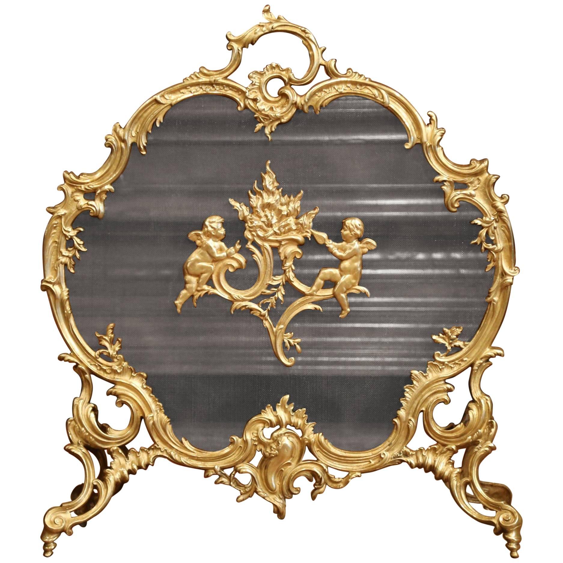 19th Century French Louis XV Carved Gilt Bronze Fireplace Screen with Cherubs