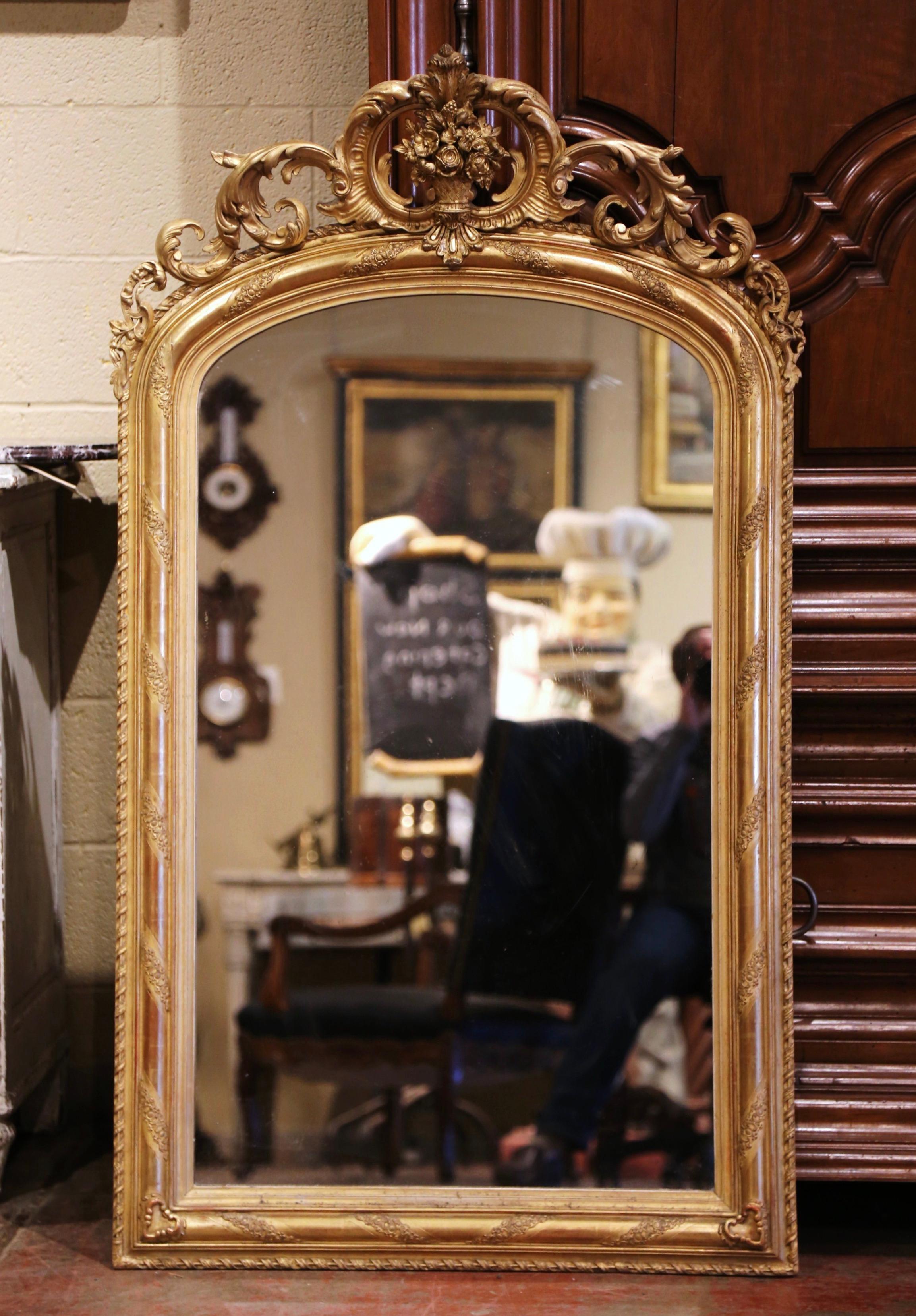 Hand-Carved 19th Century French Louis XV Carved Giltwood Wall Mirror