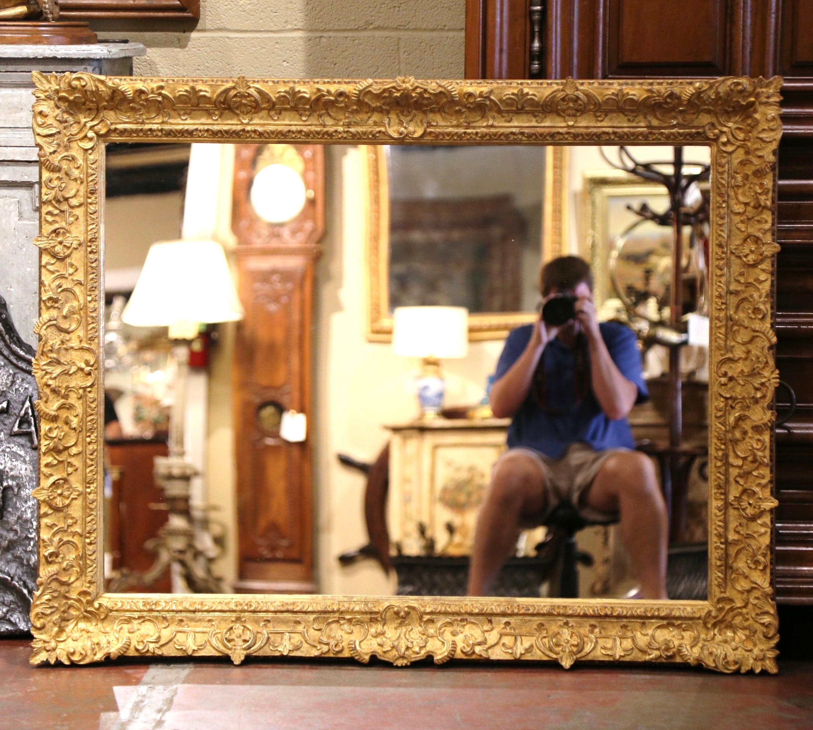 19th Century French Louis XV Carved Giltwood Mirror with Floral and Shell Decor 2