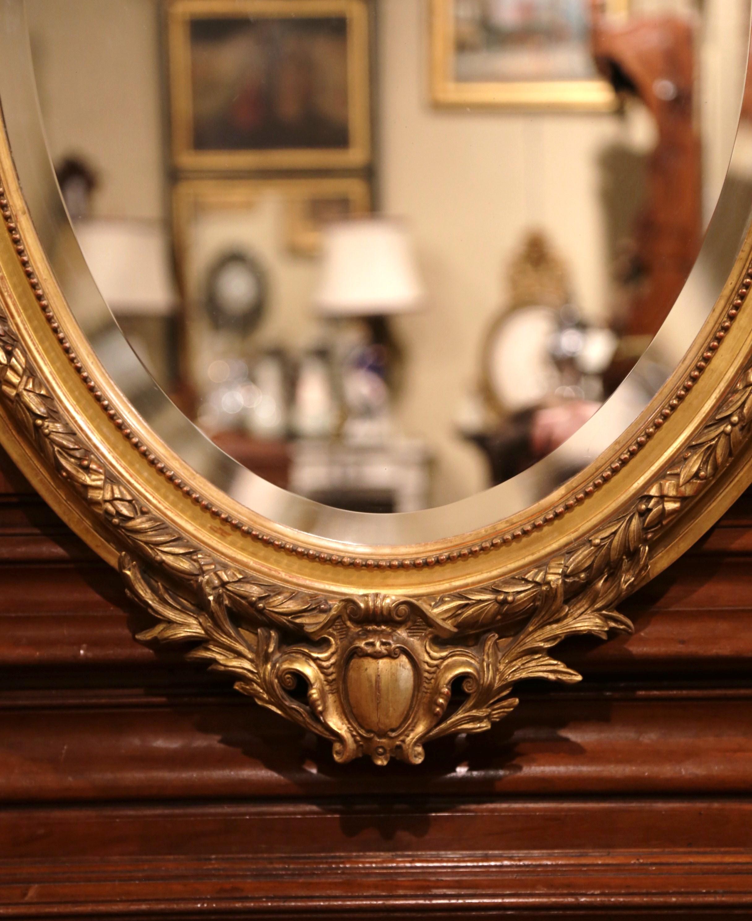 19th Century French Louis XV Carved Giltwood Oval Mirror with Shell Cartouche 2