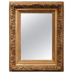 19th Century French Louis XV Carved Giltwood Wall Mirror