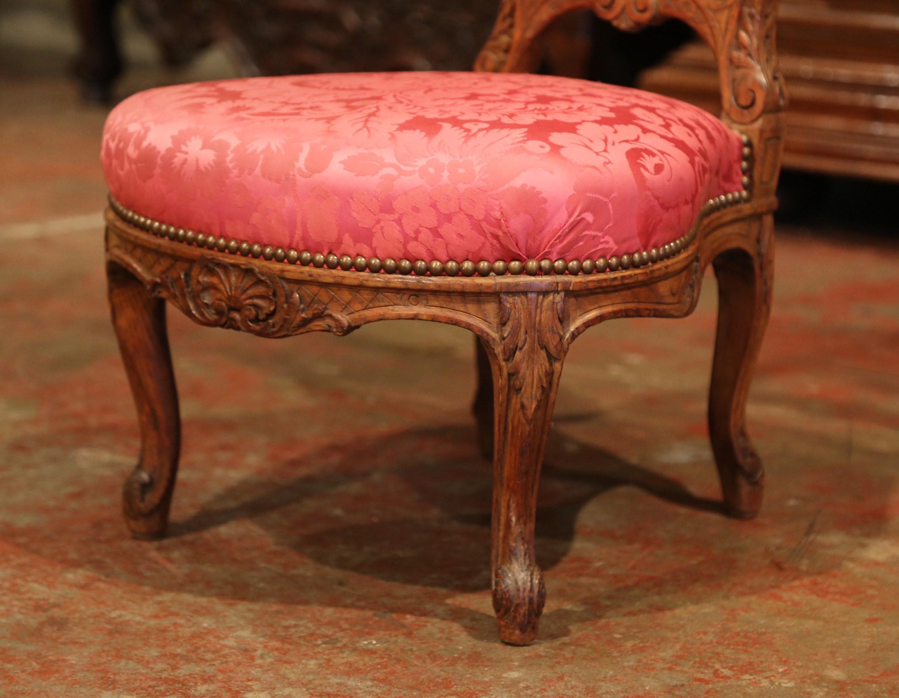 Hand-Carved 19th Century French Louis XV Carved Oak Chauffeuse Chair with Silk Upholstery