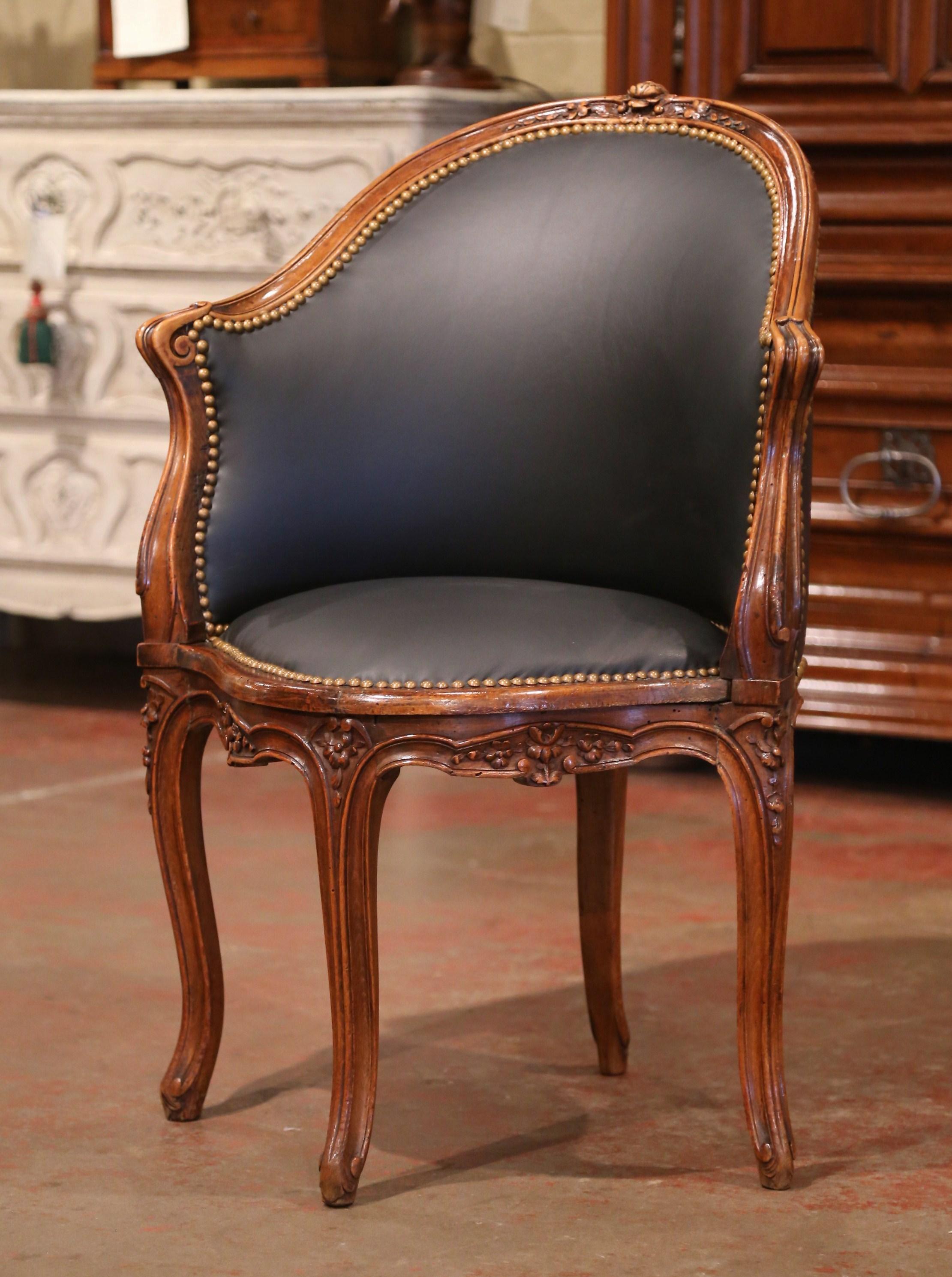19th Century French Louis XV Carved Walnut and Black Leather Desk Armchair In Excellent Condition In Dallas, TX