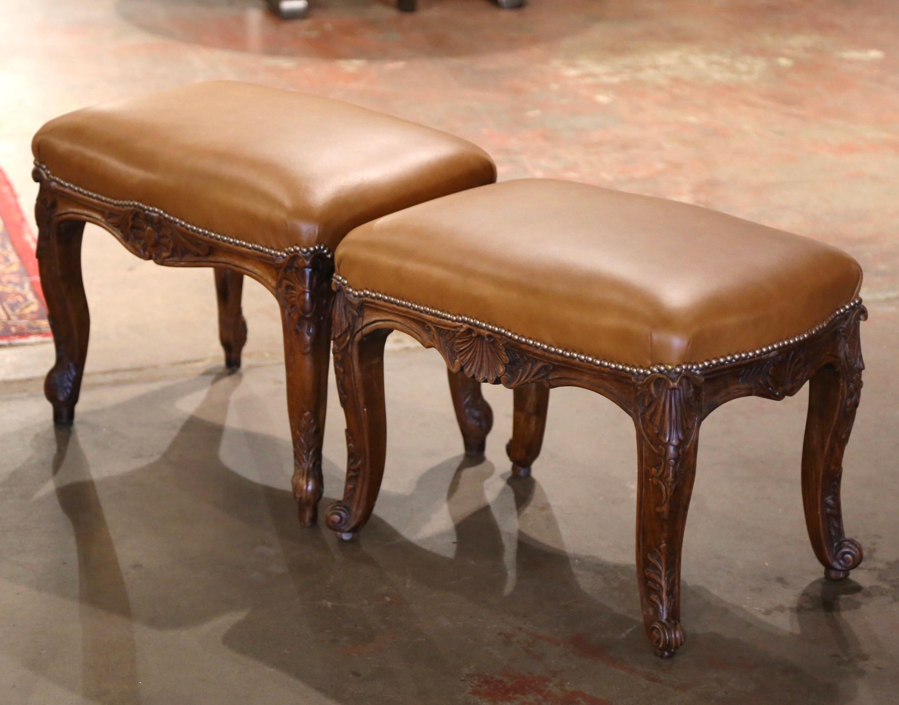 Pair of 19th Century French Louis XV Carved Walnut and Leather Bench Stools For Sale 2