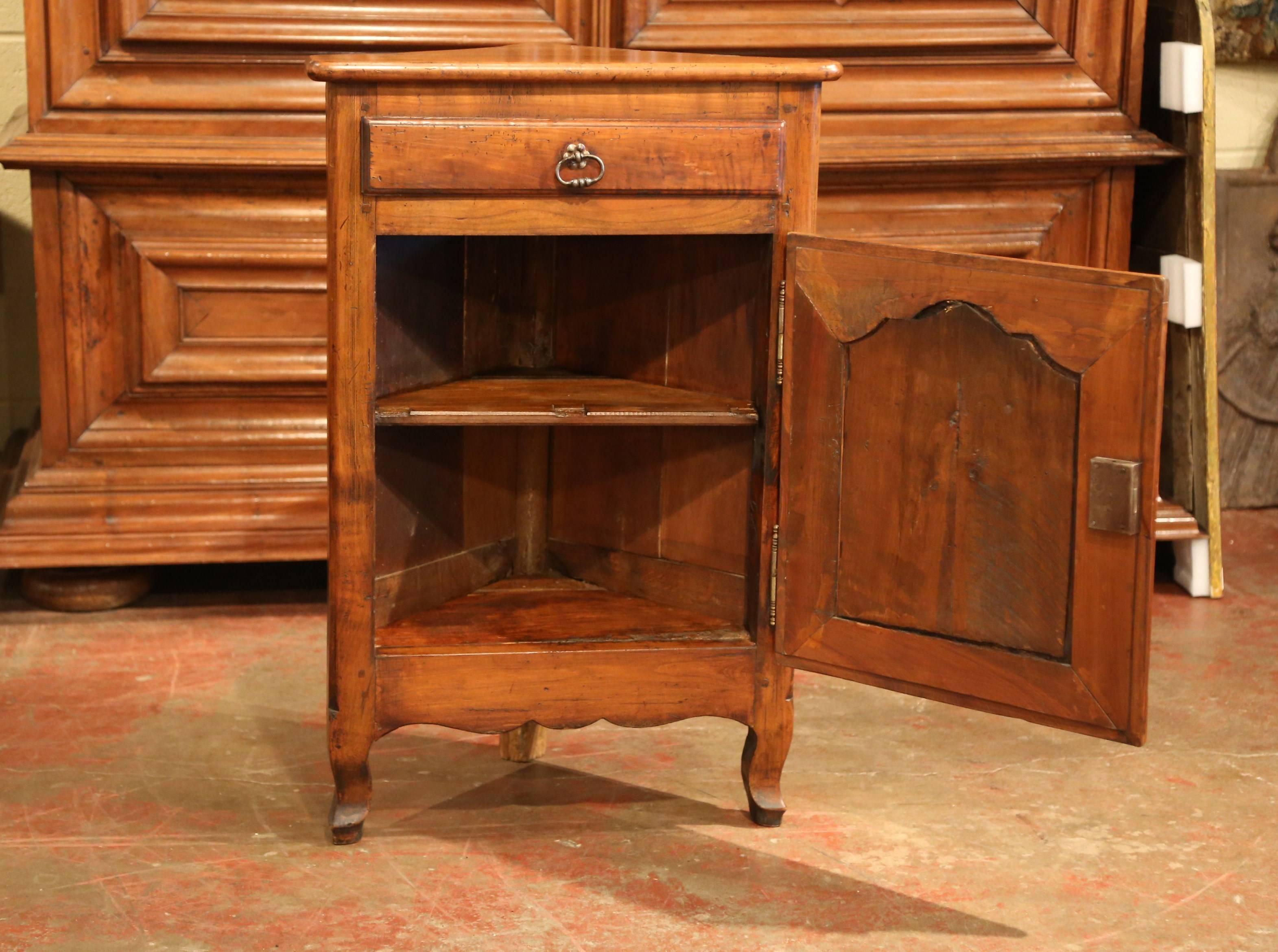 19th Century French Louis XV Carved Walnut Corner Cabinet with Drawer In Excellent Condition In Dallas, TX
