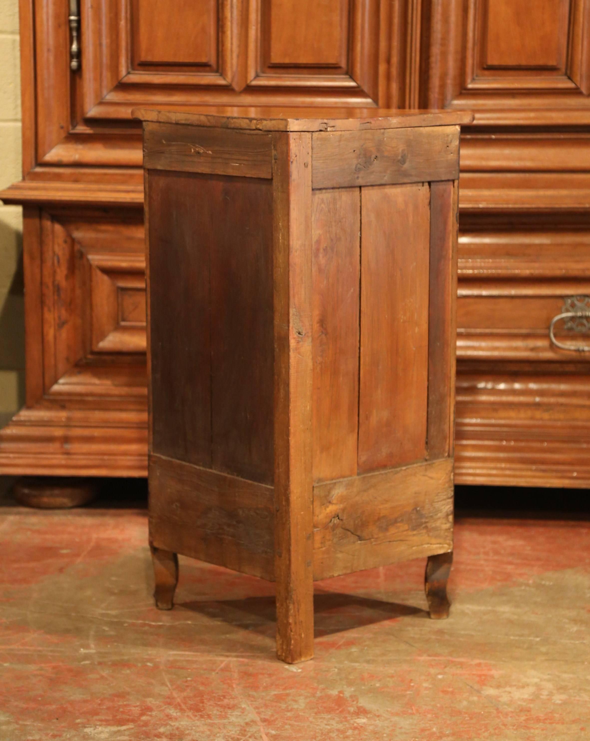 19th Century French Louis XV Carved Walnut Corner Cabinet with Drawer 5