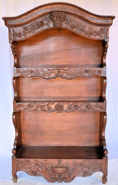 19th Century French Louis XV Carved Walnut Étagère Shelf