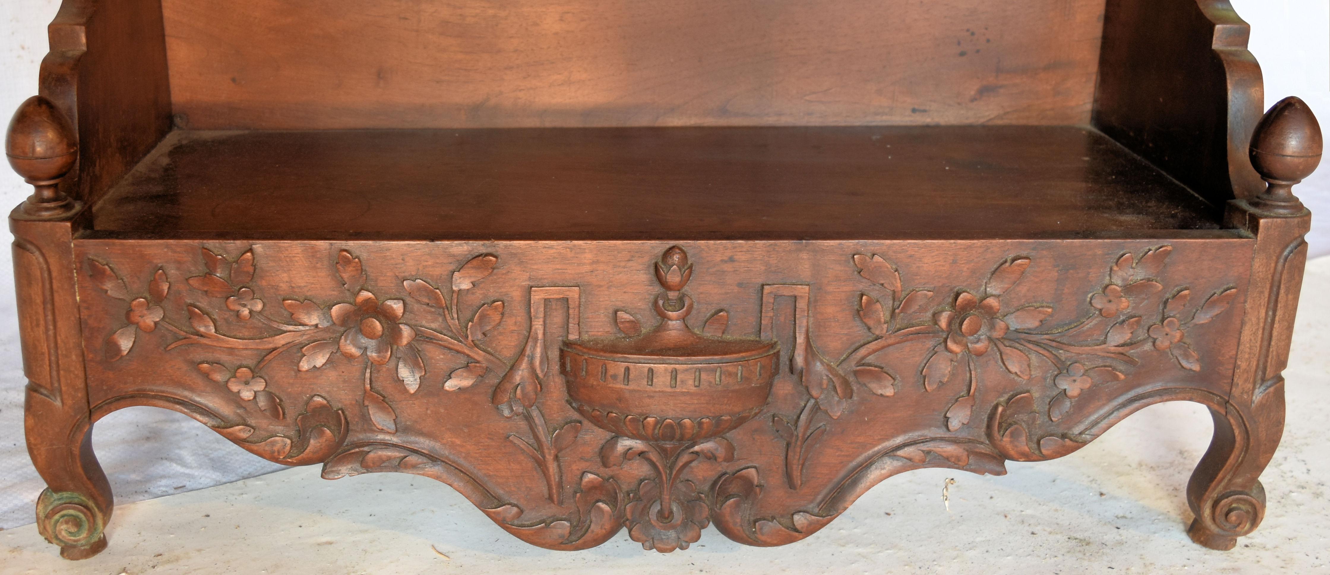 Late 19th Century 19th Century French Louis XV Carved Walnut Étagère Shelf