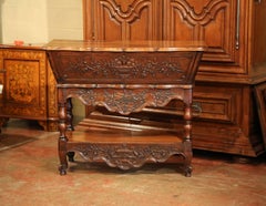 19th Century French Louis XV Carved Walnut Petrin Dough Box from Provence