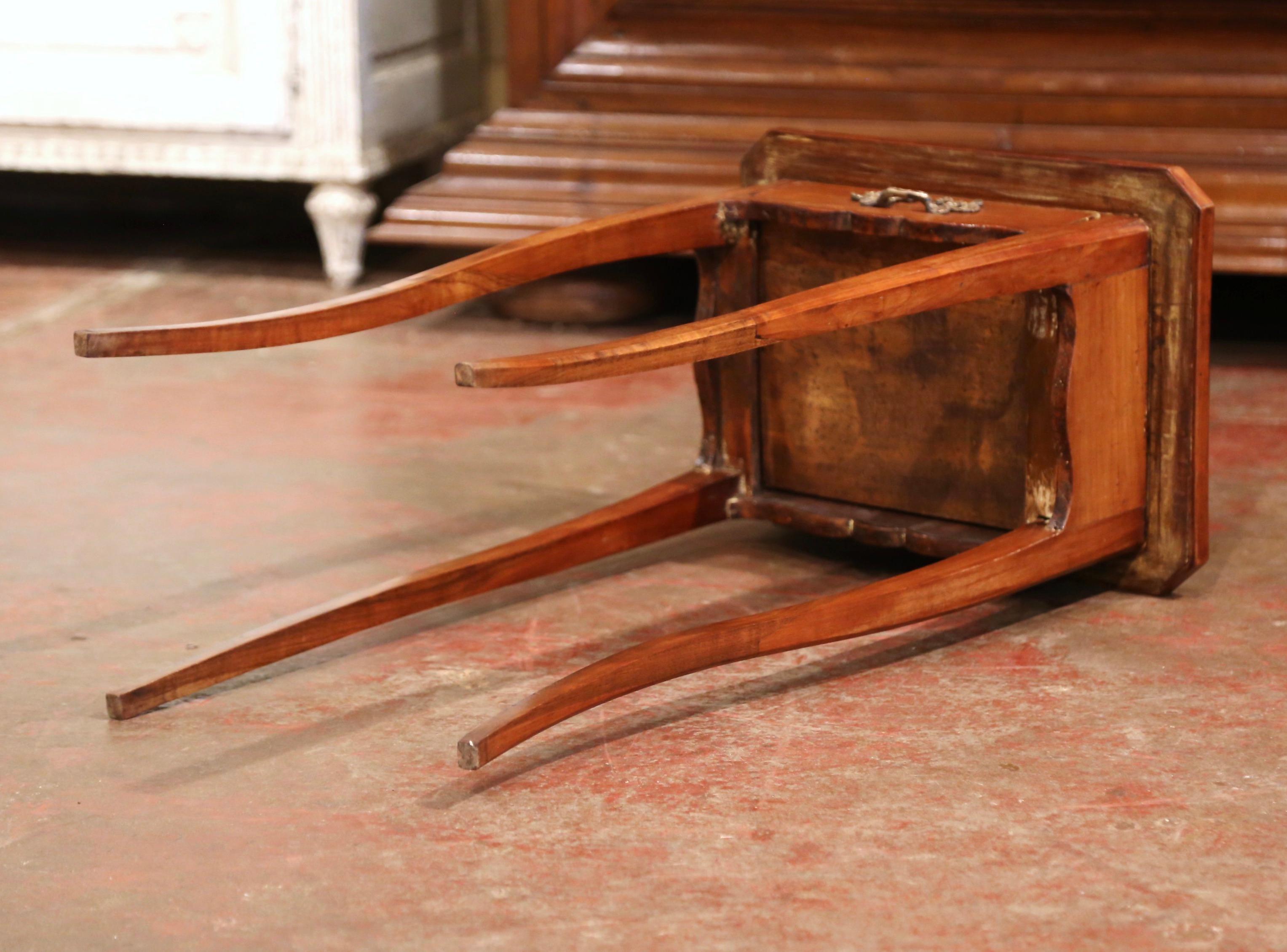 19th Century French Louis XV Carved Walnut Side Table with Drawer 6