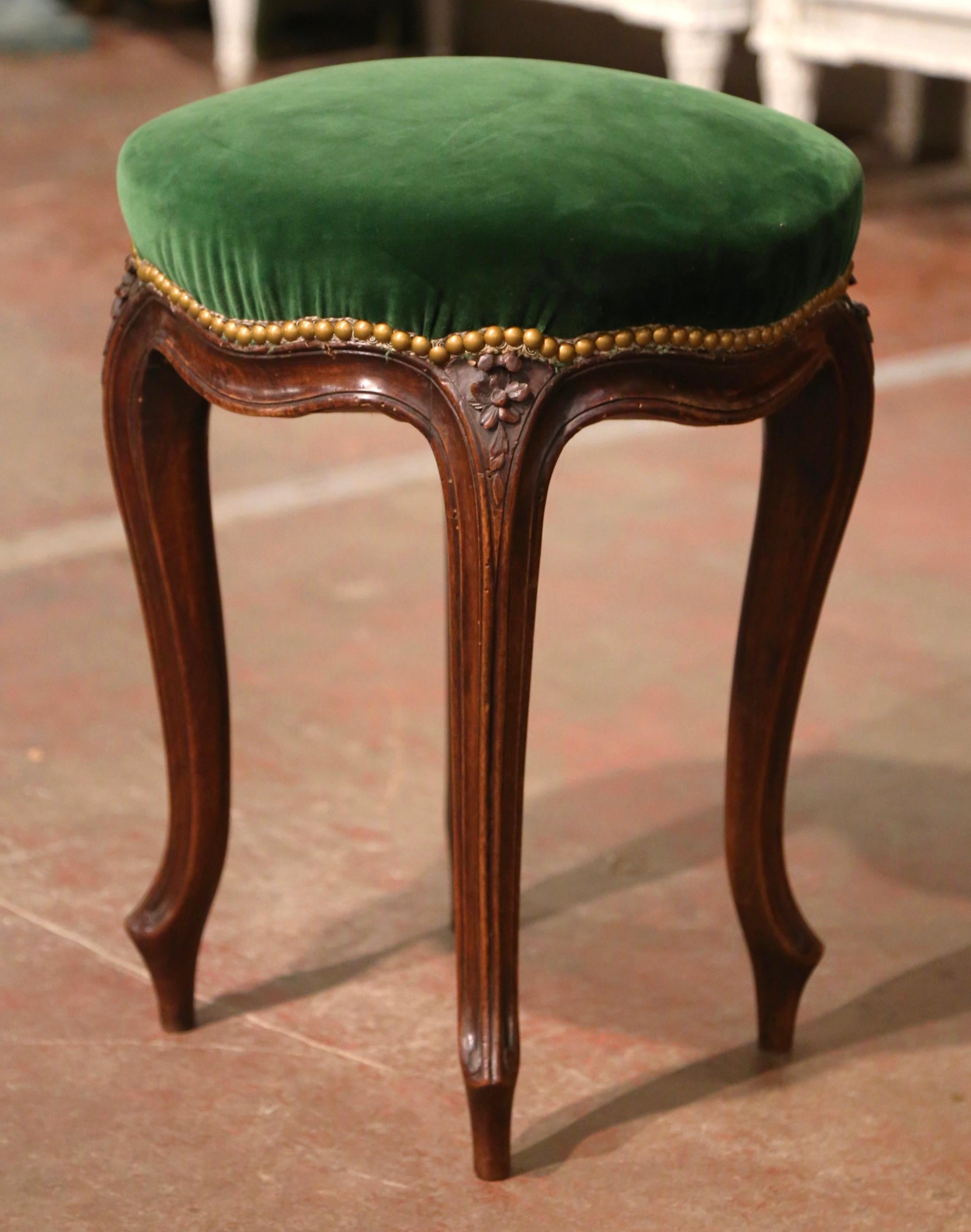 19th Century French Louis XV Carved Walnut Stool with Green Velvet For Sale 2