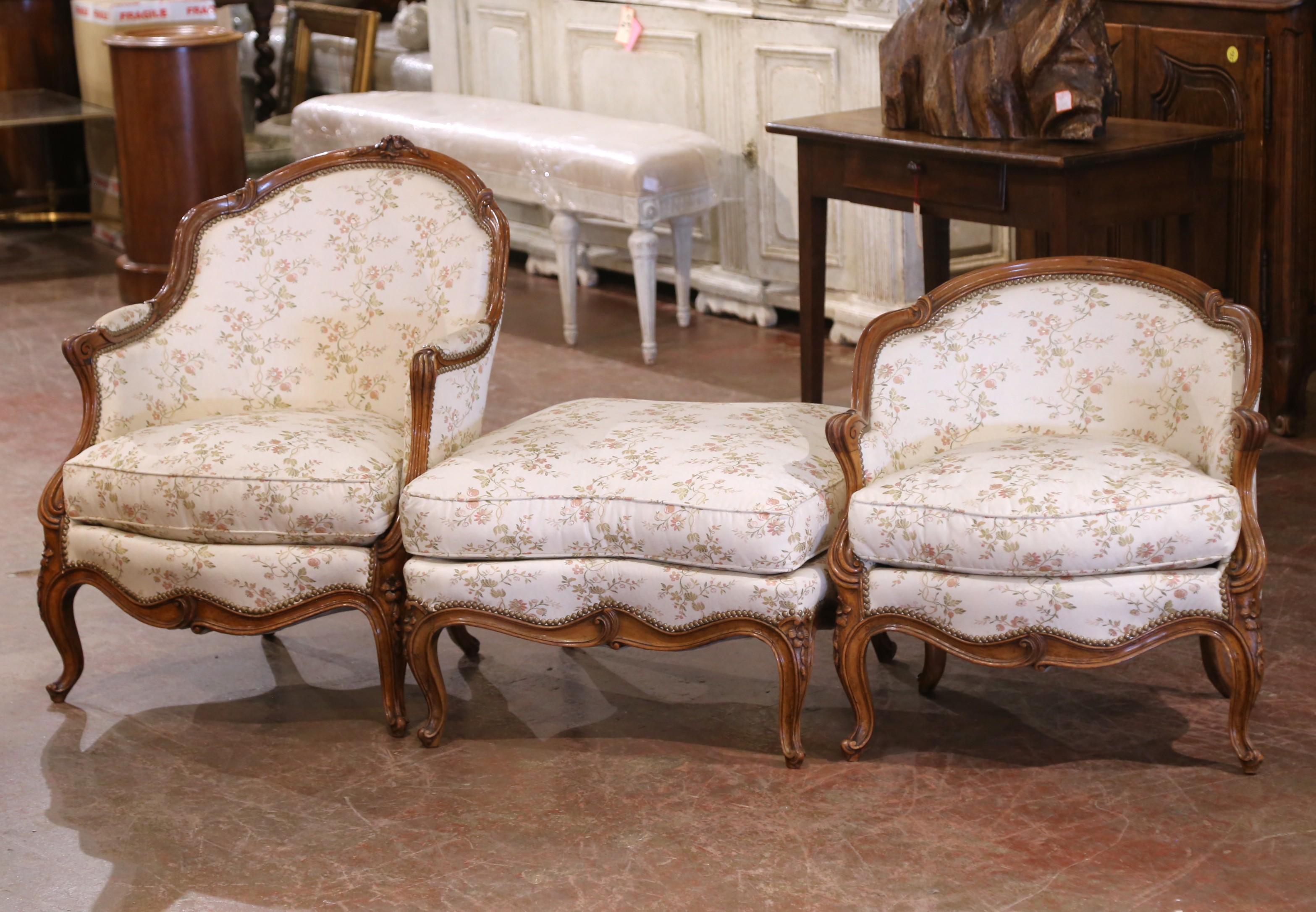 19. Jahrhundert Französisch Louis XV geschnitzt Nussbaum dreiteilige Chaise Lounge (Louis XV.) im Angebot