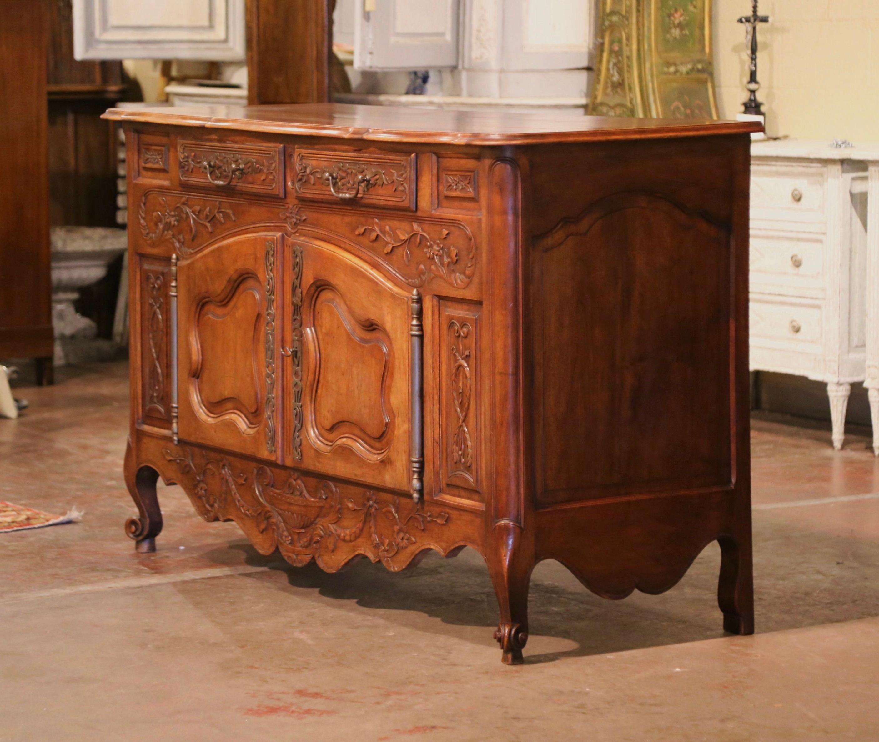 19th Century French Louis XV Carved Walnut Two-Door Buffet from Provence For Sale 8