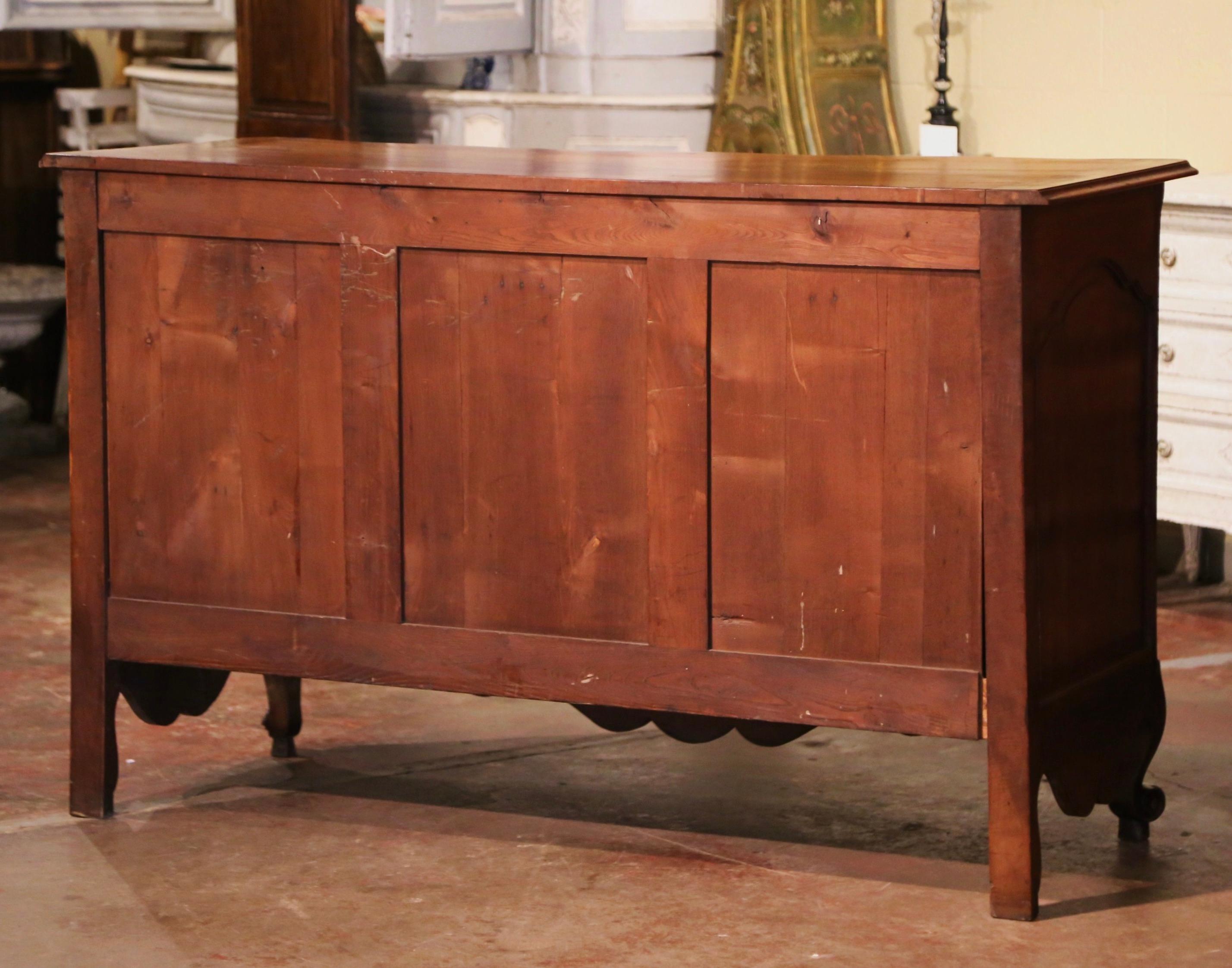 19th Century French Louis XV Carved Walnut Two-Door Buffet from Provence For Sale 10